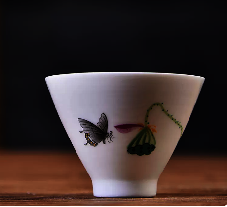 Popular white porcelain bamboo hat cup Kung Fu small tea cup (Die Lianhua) 6.8*5CM80ML