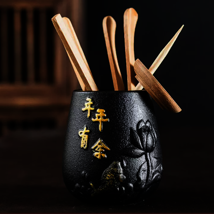 Hot Selling Ceramic Tea Set Accessories Tea Ceremony Nanzhu Six Gentlemen Set (Black Pottery Yearly Surplus) Height 10CM Width 9CM
