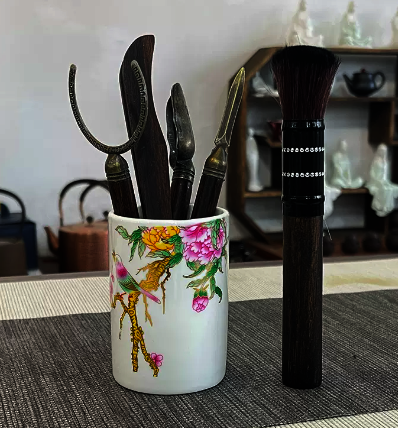 Popular ceramic tea set accessories tea ceremony special tribute six gentlemen set (xishang eyebrow jar) height 8.2CM width 5.8CM