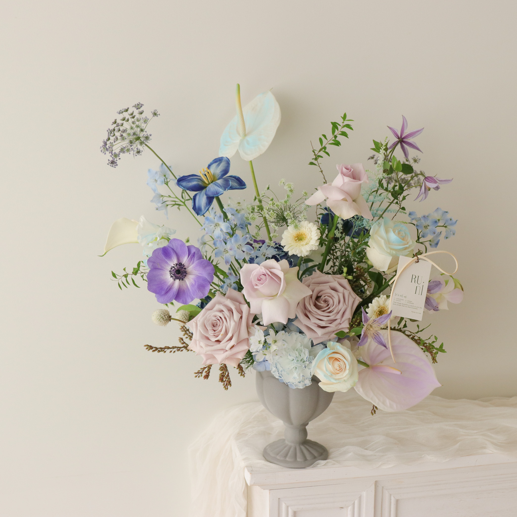 奧丁藍紫-客製冠軍杯桌花