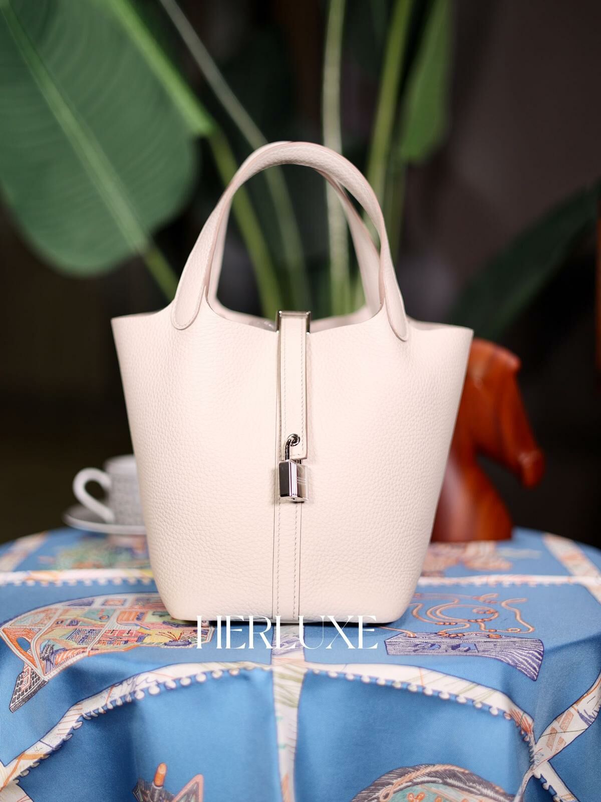 Picotin 18 8L beton ck tc W