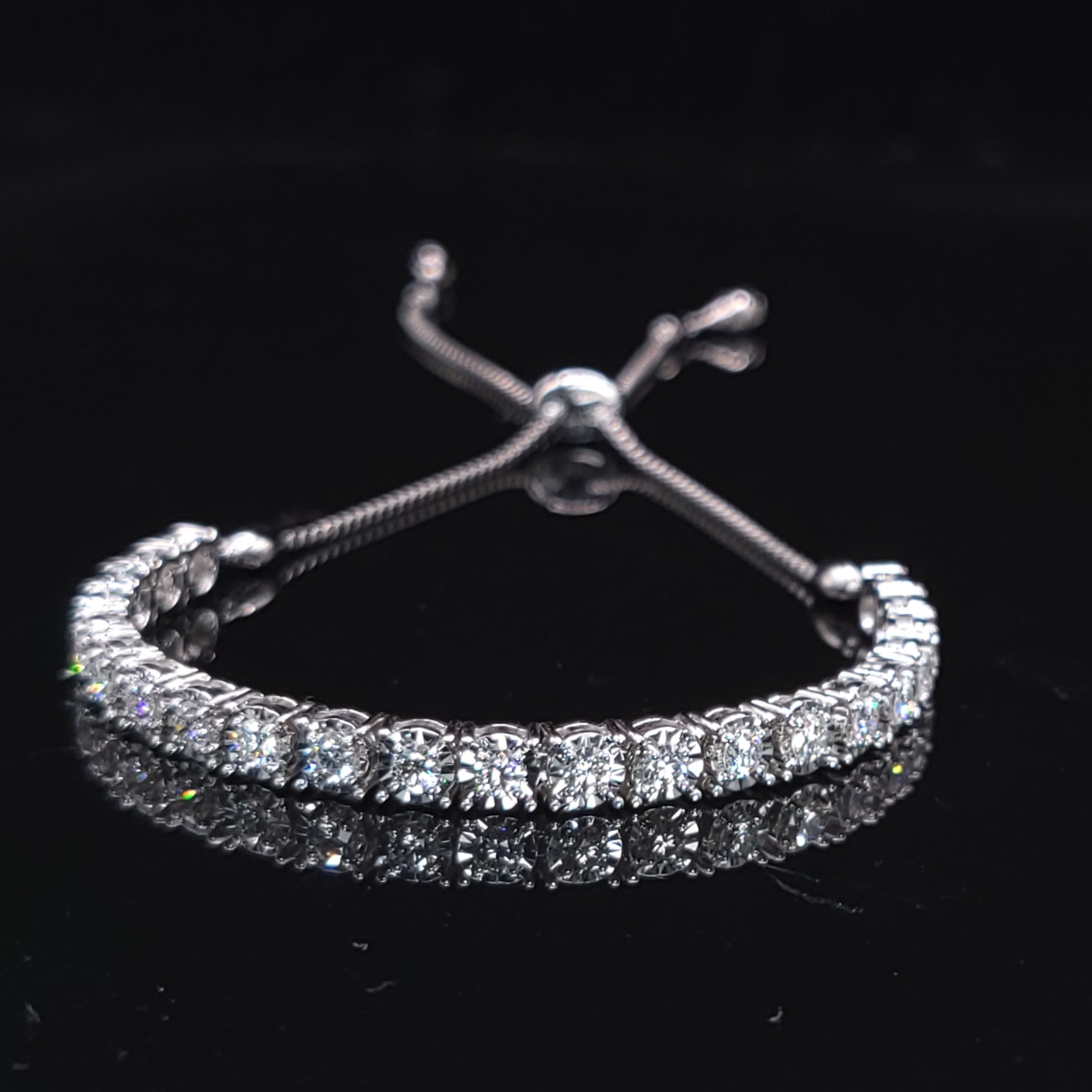 全新18K白金1卡82份4爪鑽石索繩手鍊