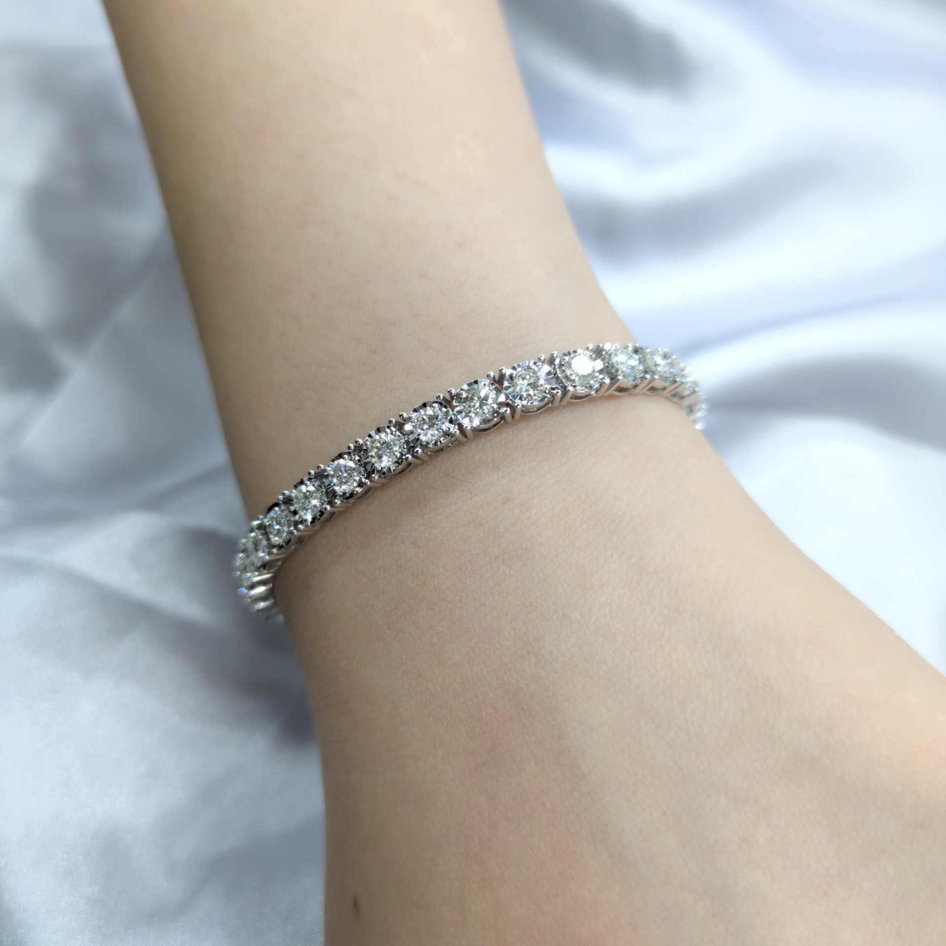 全新18K白金1卡82份4爪鑽石索繩手鍊