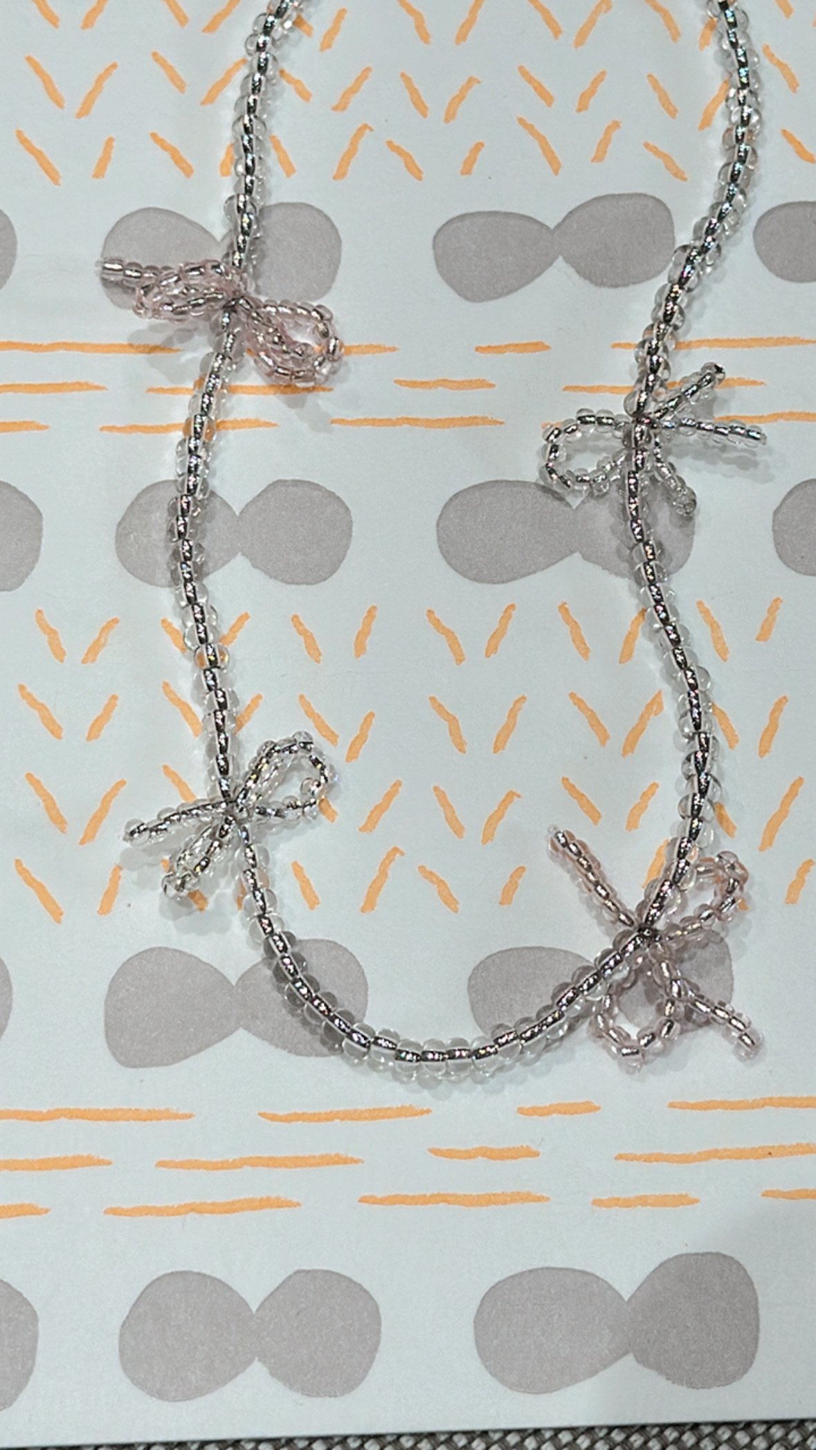 蝴蝶結立體串珠造型項鍊