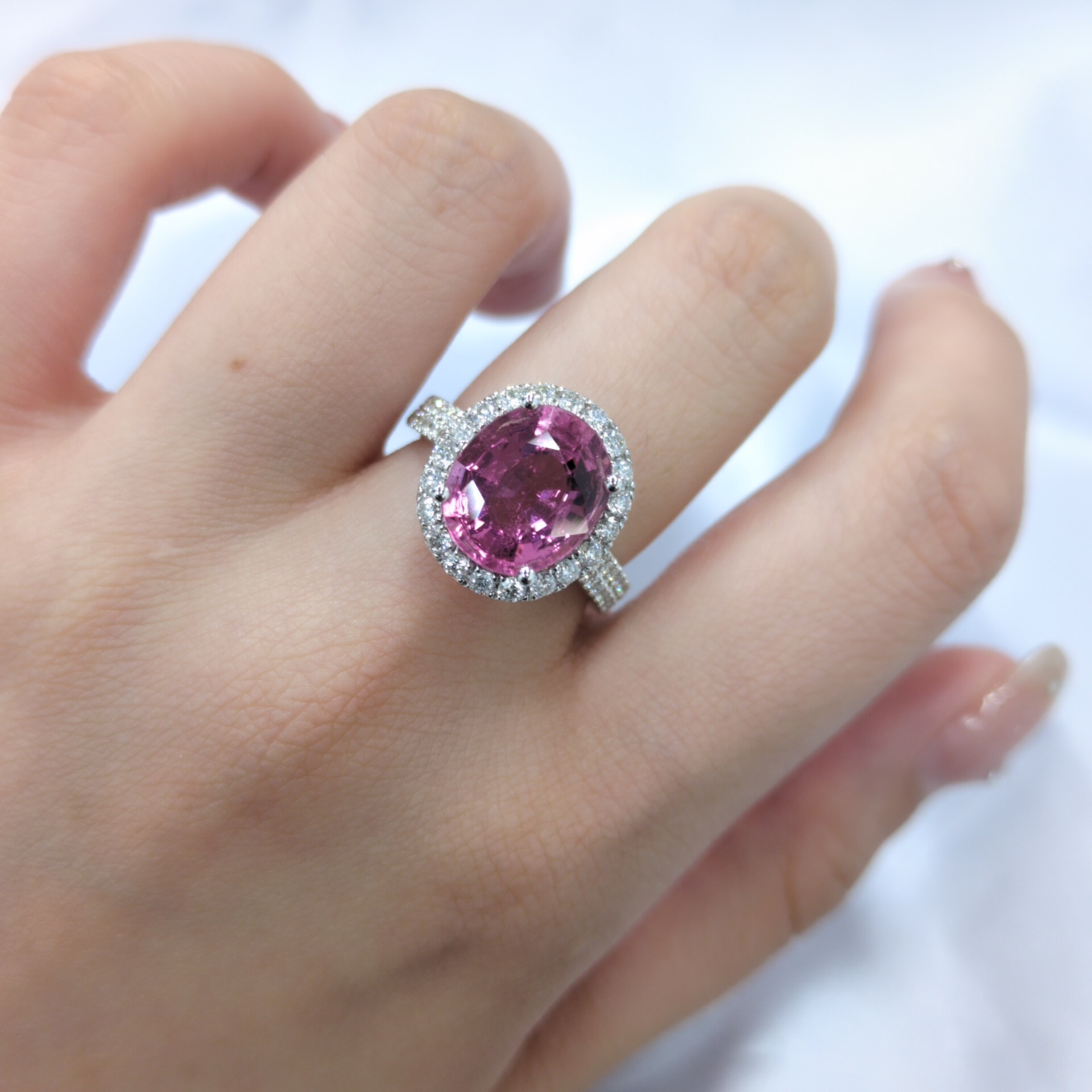 18K White Gold 4.00ct Tourmaline and Diamond Ring