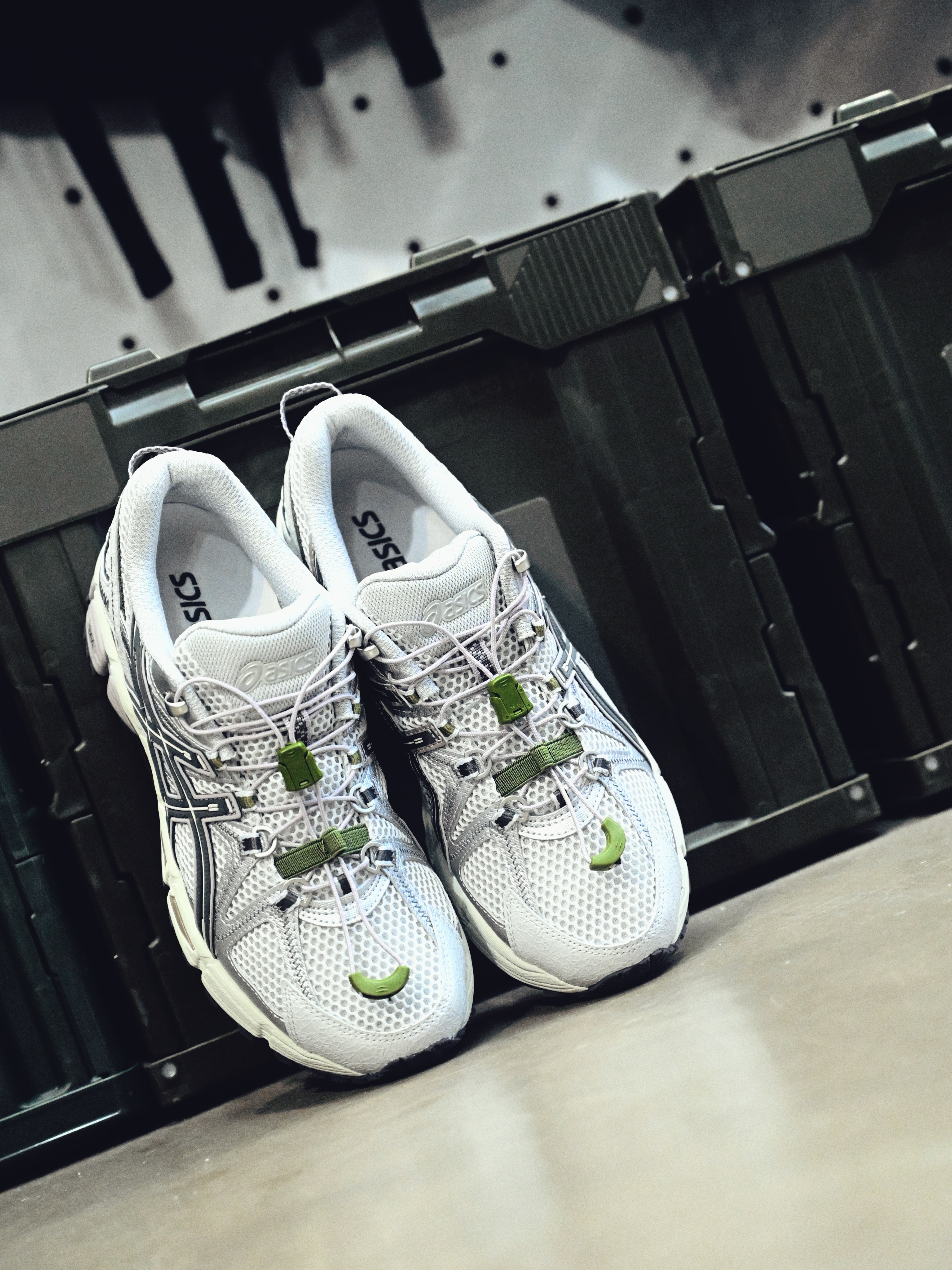 [預訂] Asics Gel-Kahana 8 FL Oyster Grey/ Carrier Grey 1011B828-021