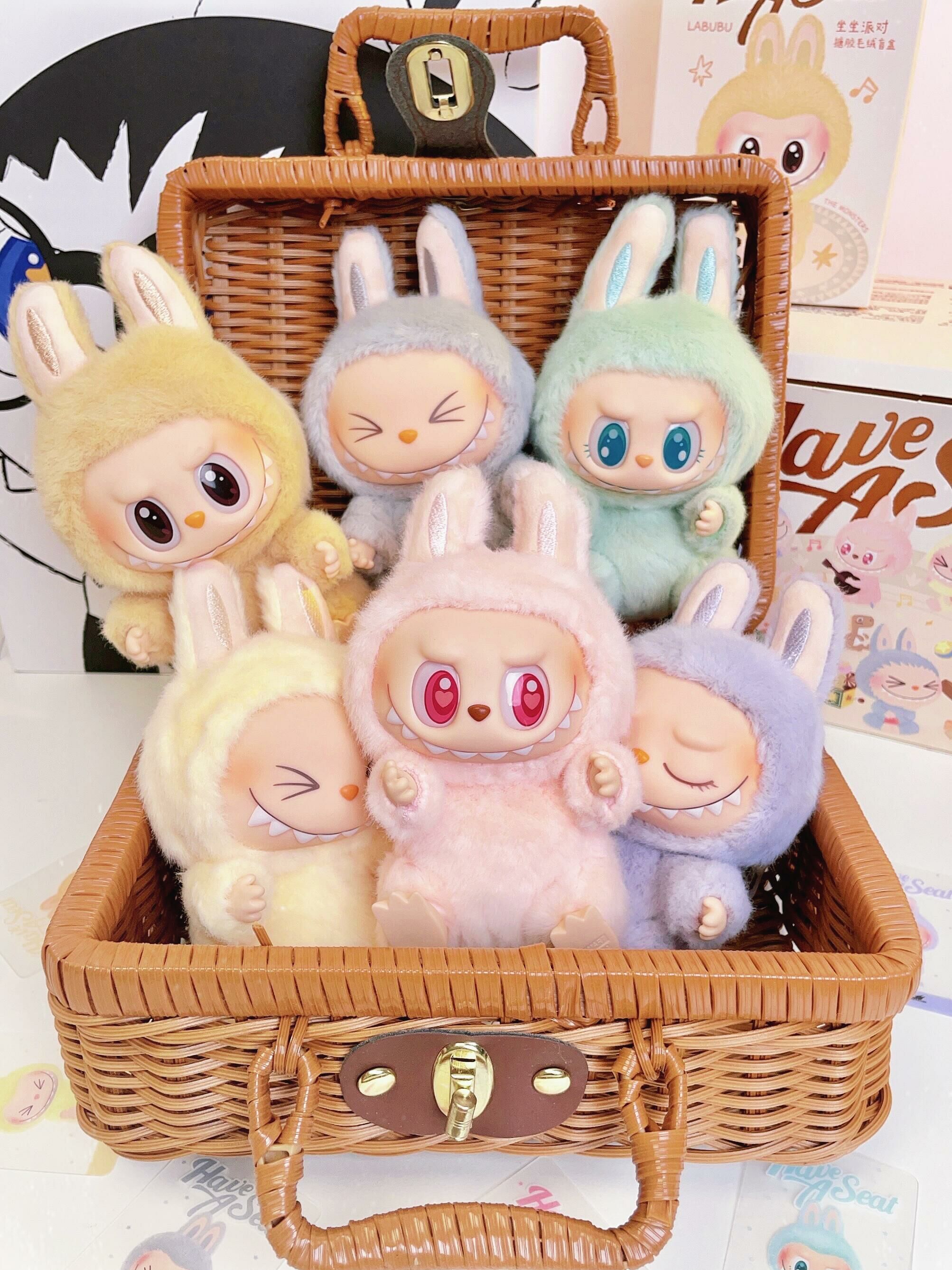 POPMART 泡泡瑪特 Labubu 坐坐派對糖膠毛絨公仔 盲盒 吊飾 盲盒 6+1款(任買兩件7-11免運)/預購