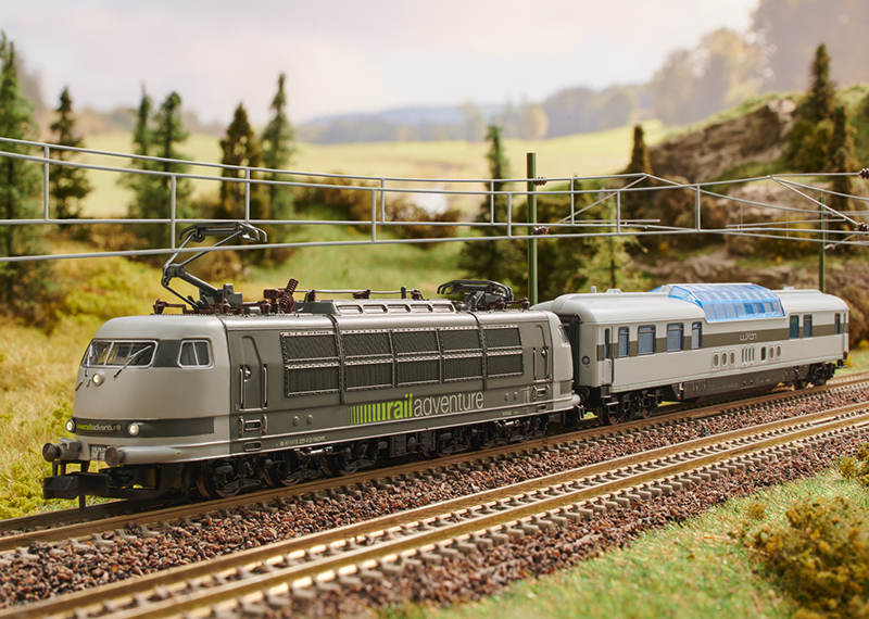Minitrix 16346 N Scale Class 103.1 Electric Locomotive