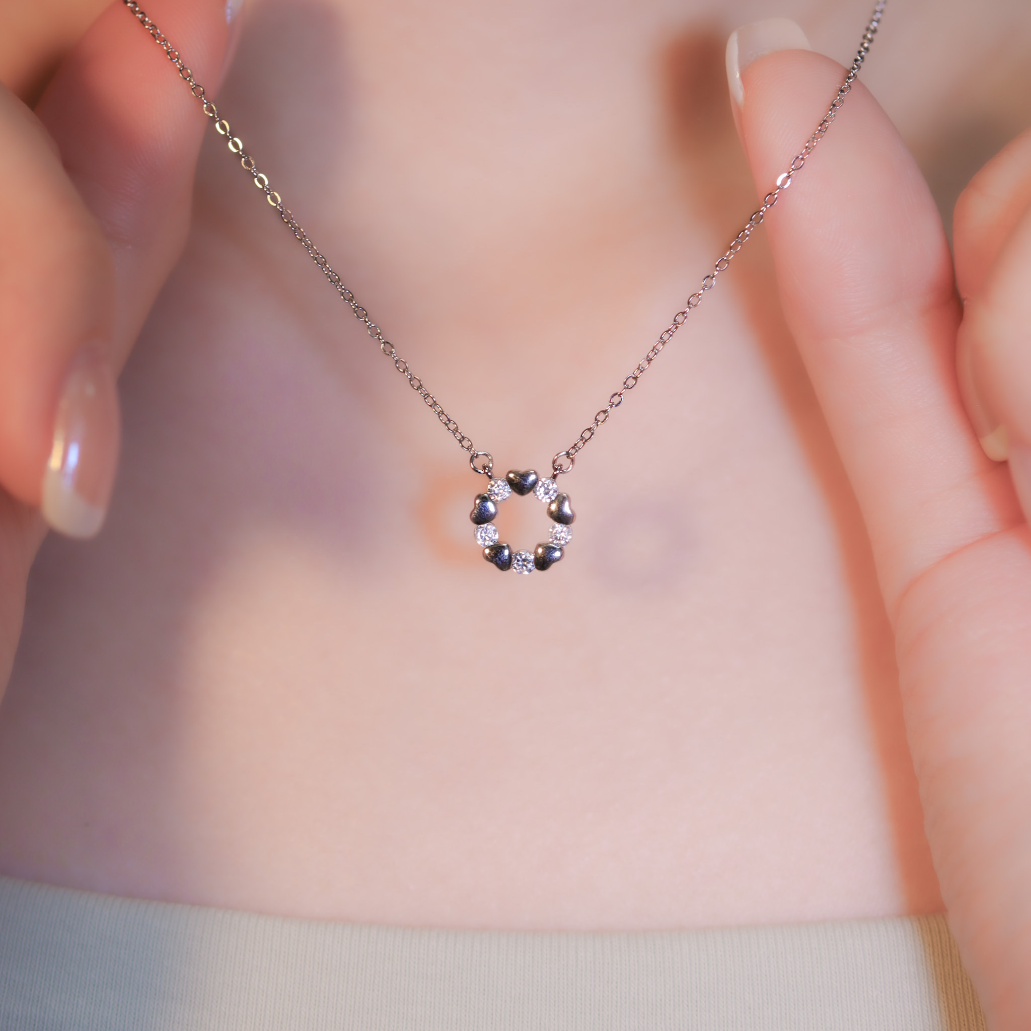 | 925 Silver・ White Gold  | Love Circle Necklace | NE1164 |