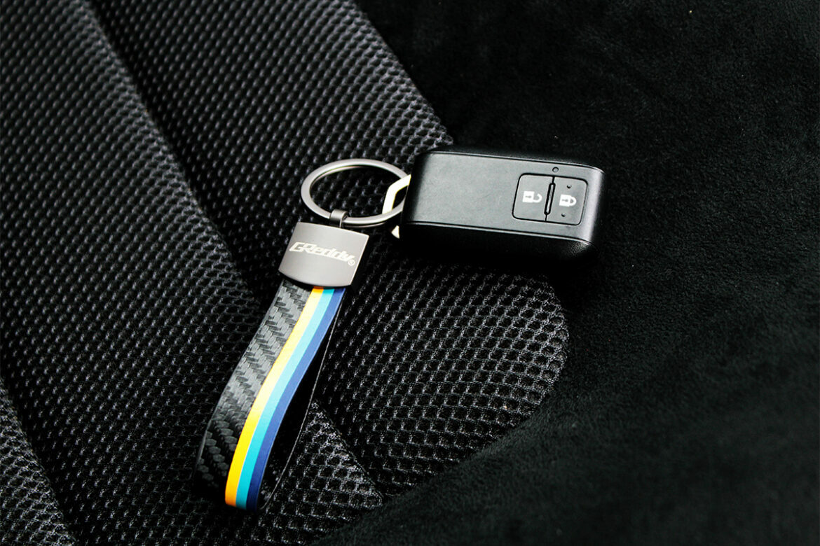 TRUST GReddy 3 Stripe Keychain
