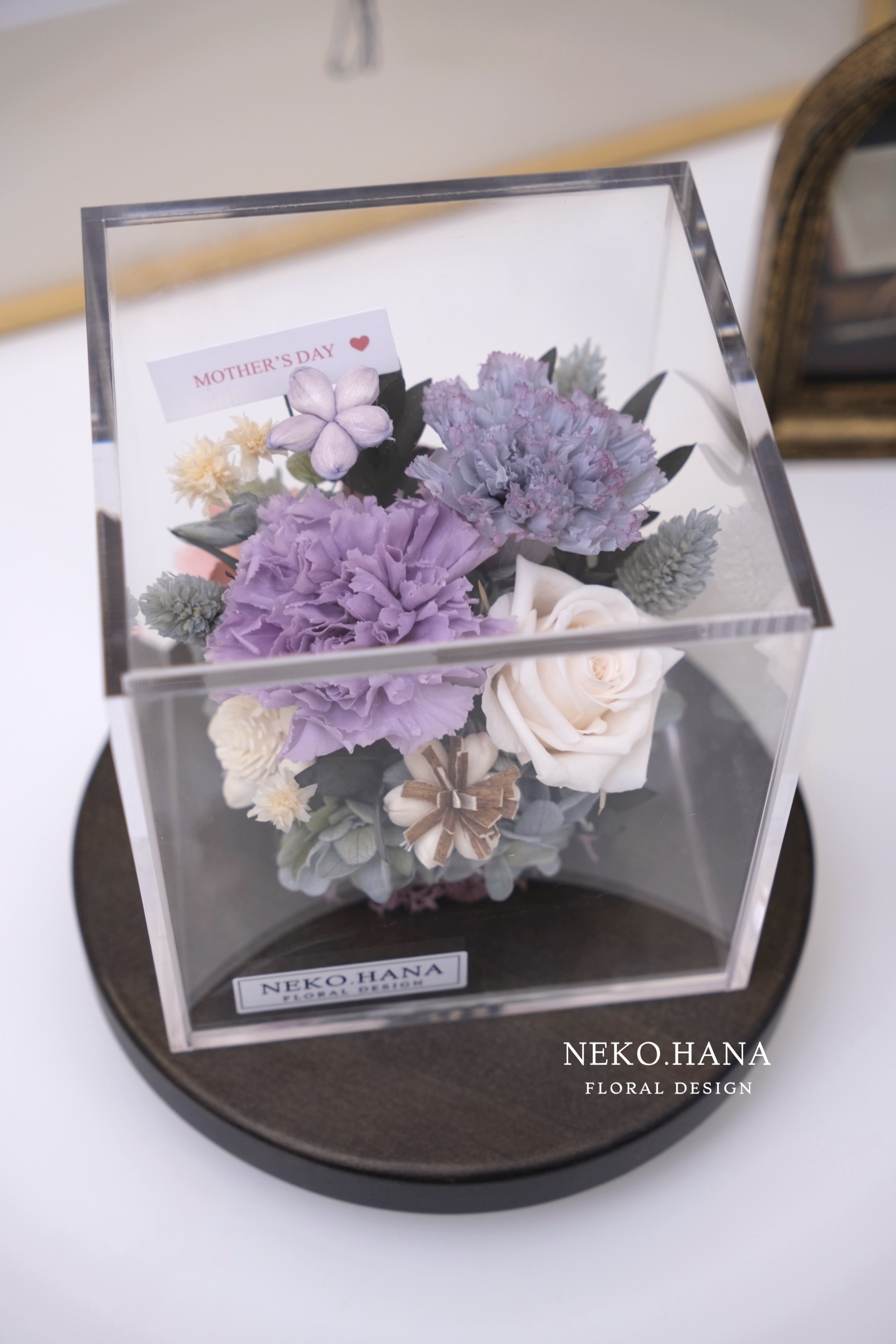 雙朵康乃馨壓克力永生花盒