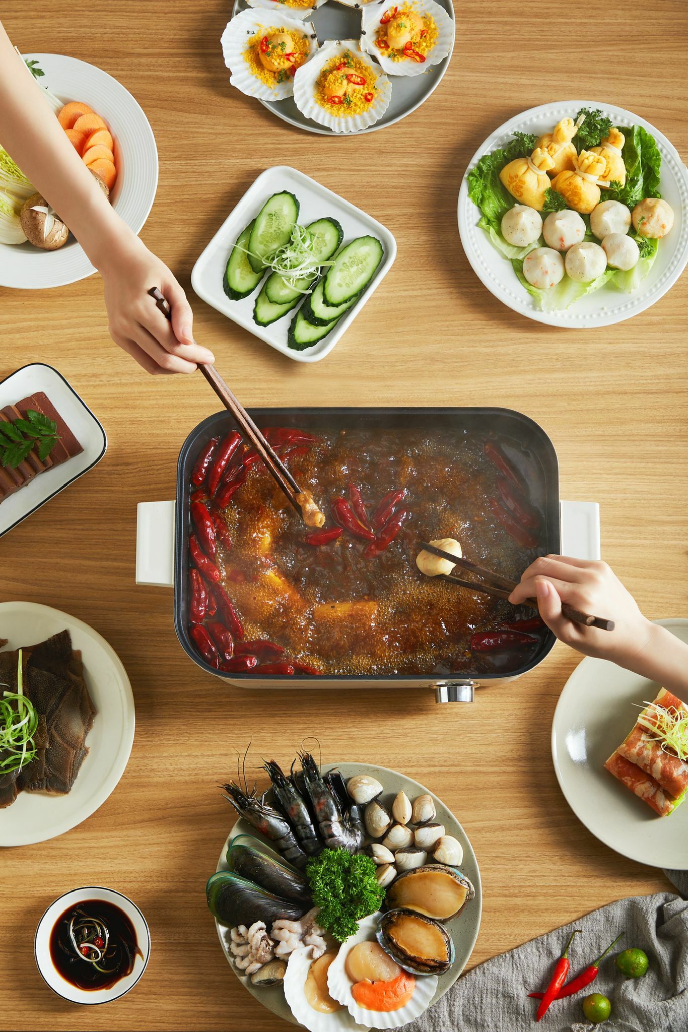 DAEWOO DY-HG6多功能蒸煮火鍋