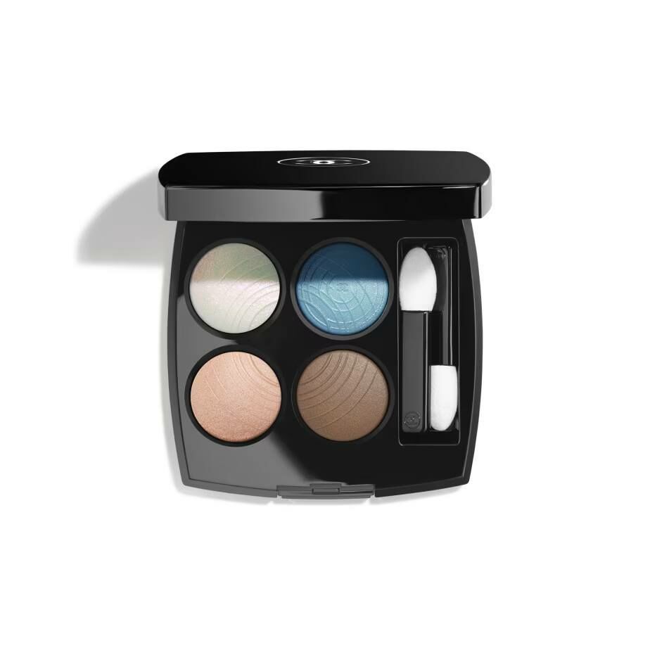 CHANEL 眼影盤的全新限量版本