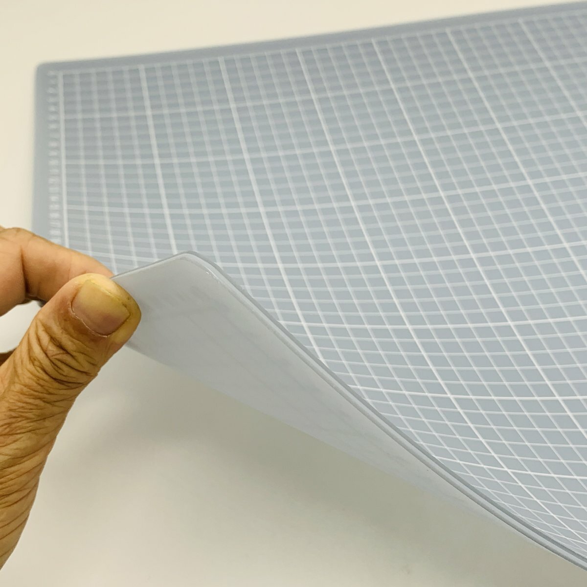 台灣陽晨®半透明A1耐切割墊/鎅板, 磨沙 - 36" X 24"(90x60cm) - 1 塊