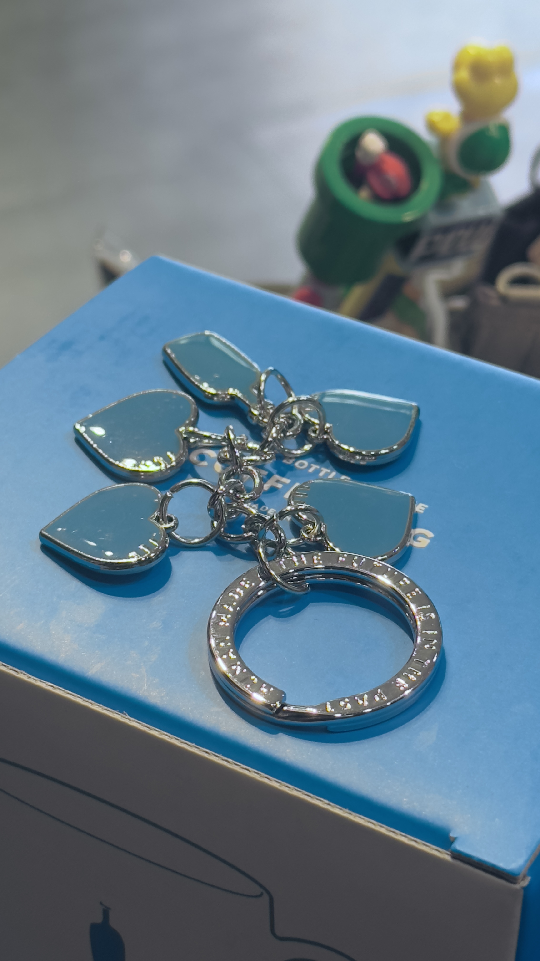 【現貨】Human made X blue bottle 藍瓶 多環金屬鑰匙圈