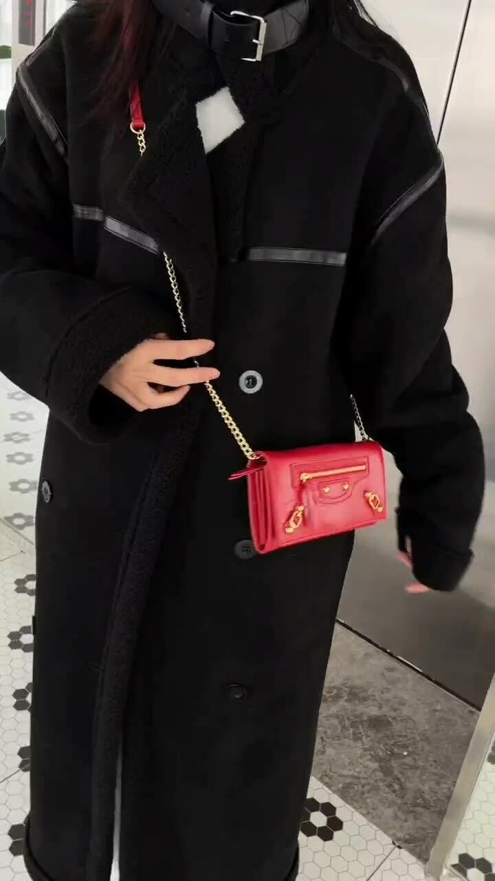 油蠟牛皮鉚釘機車包長夾/WOC(多色)