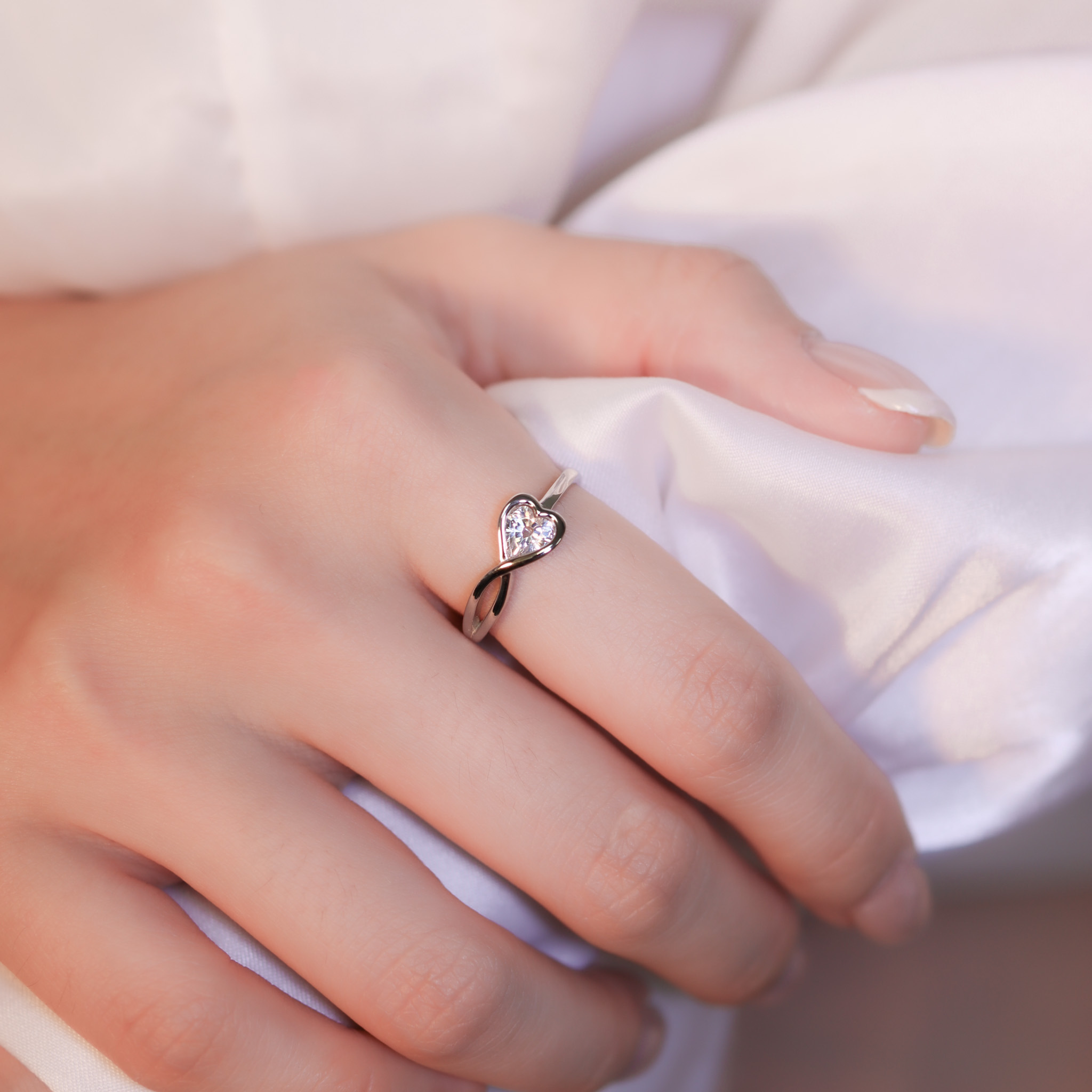 | 925 Silver・ White Gold | Unlimited Love Ring  | RI0690 |