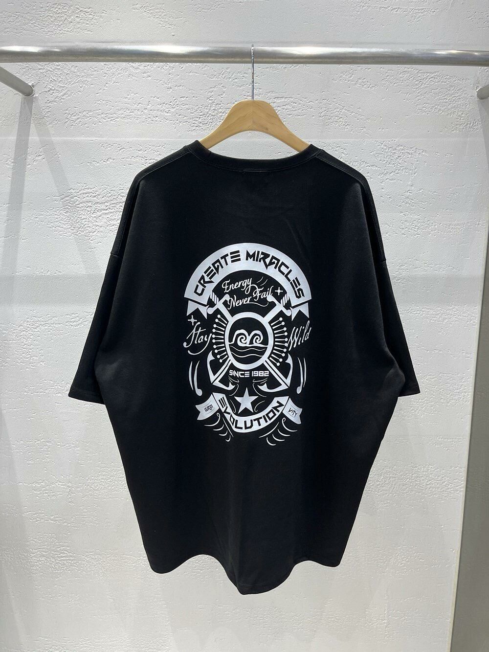 OverSize英文字圖案短袖Tee 10.GVTY-0143T