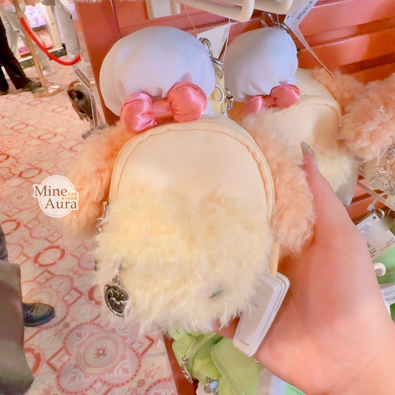 (現貨) 可琦安 餅乾 CookieAnn 迷你後背包造型 零錢包 掛包 小包 (附長掛繩) -香港迪士尼樂園