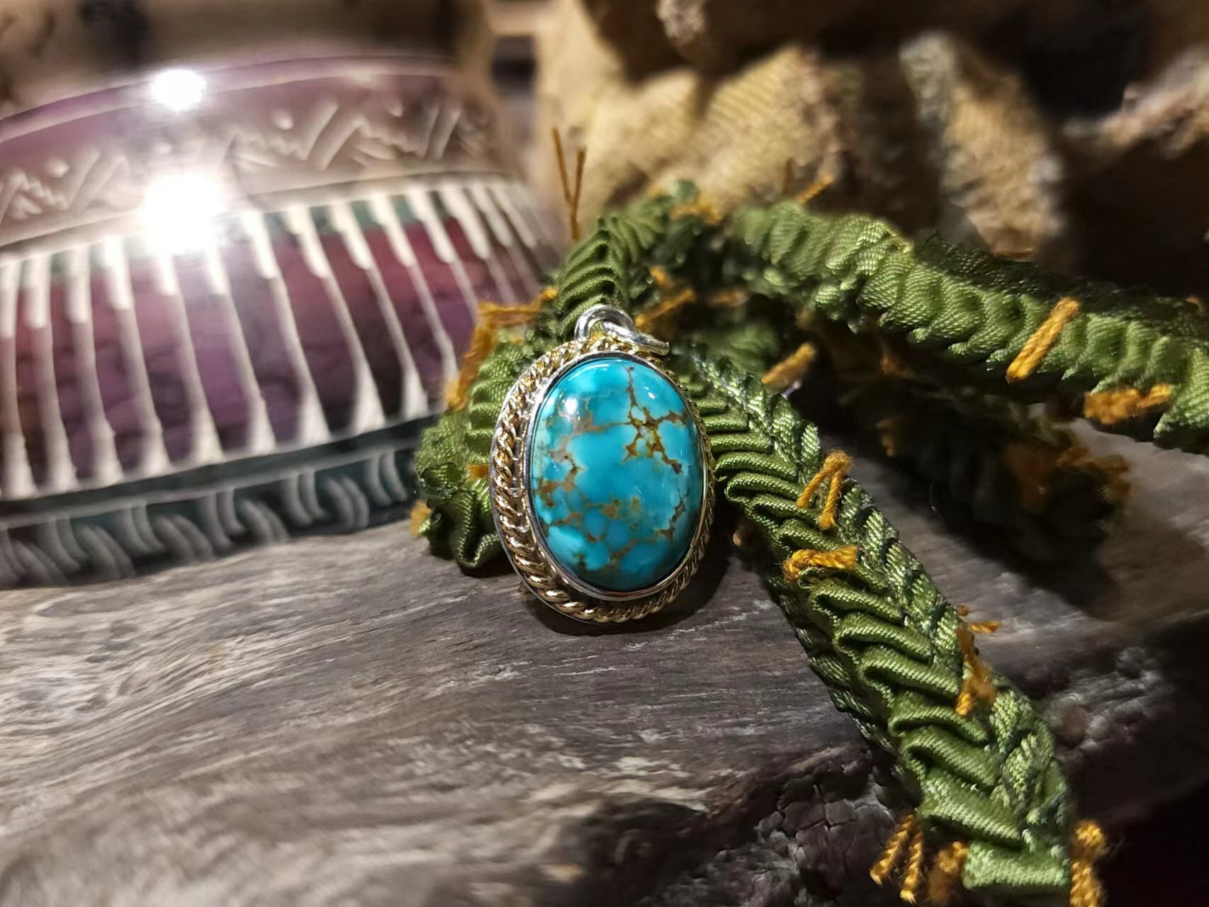 *Black Venom Jewelry- Freedom & Prayer Lone Mountain 18k金繩松石吊墜