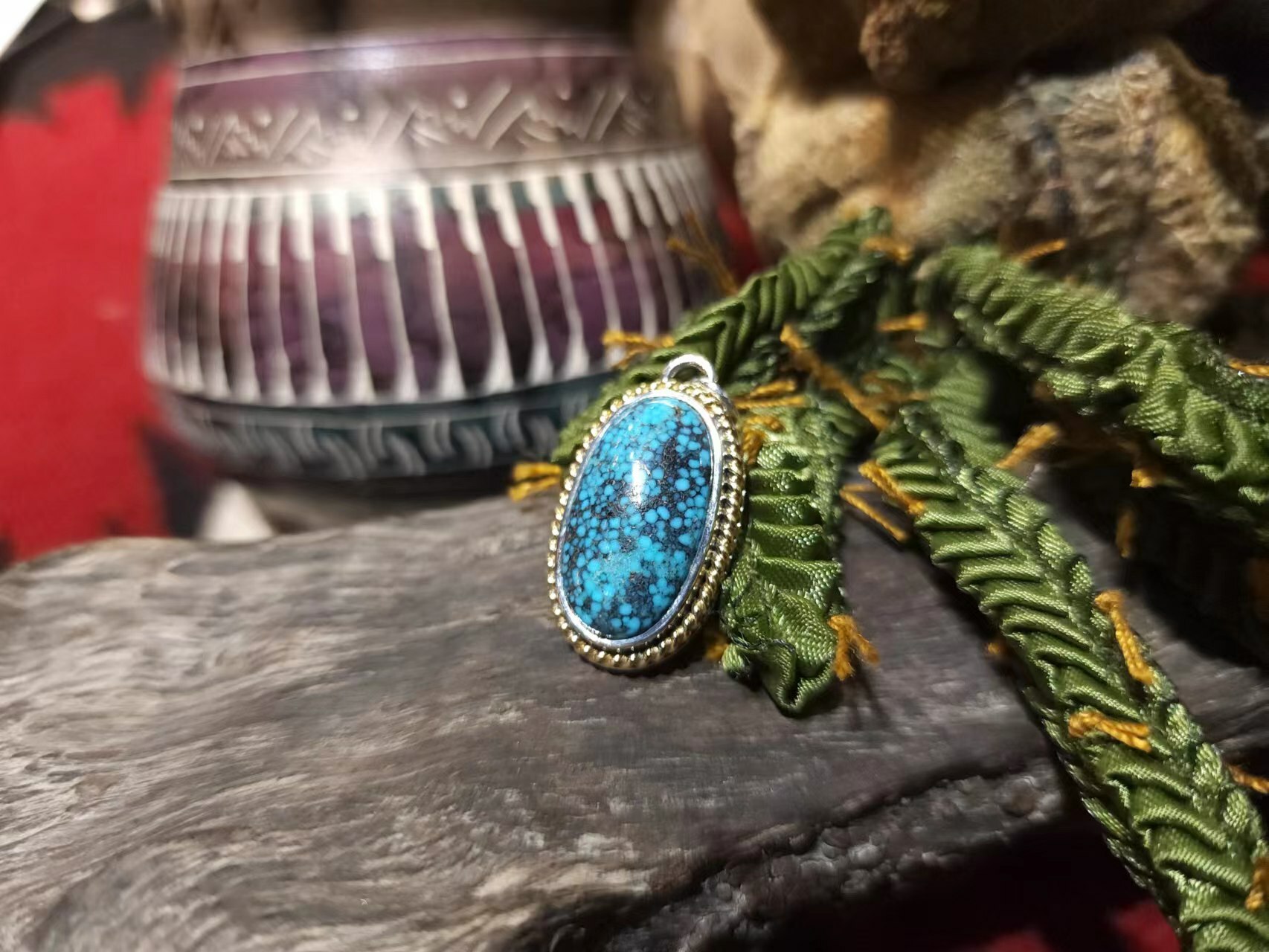 *Black Venom Jewelry- Freedom & Prayer Kingman 18k金繩松石吊墜