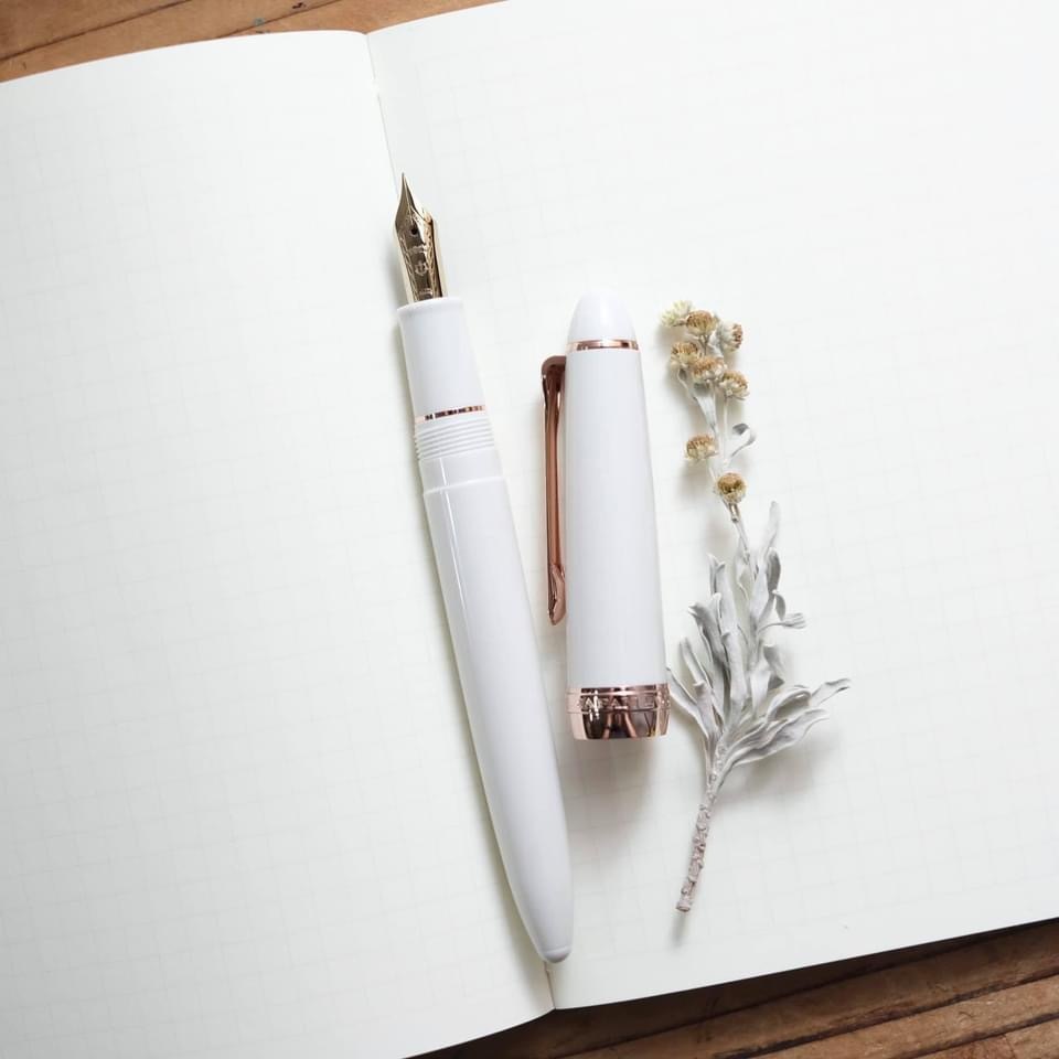 寫樂 Fasciner 玫瑰金鋼筆 (F尖 細字)