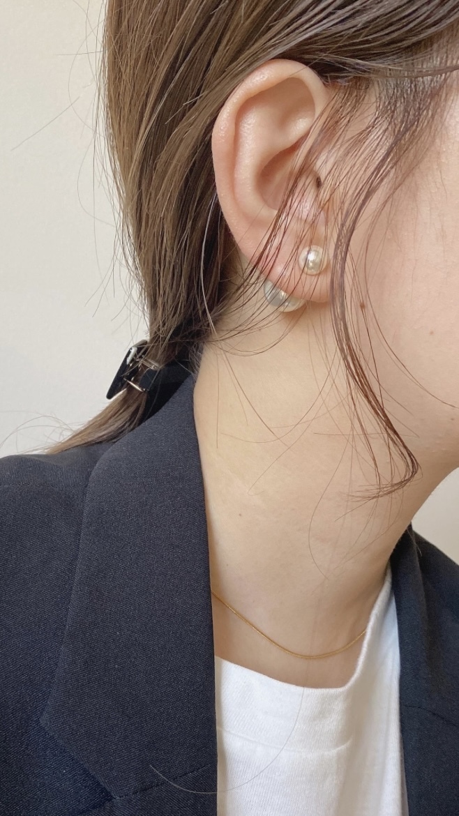double pearl pierce
