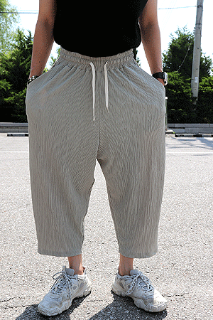 涼爽柔軟百褶皺鬆緊帶氣球8分褲