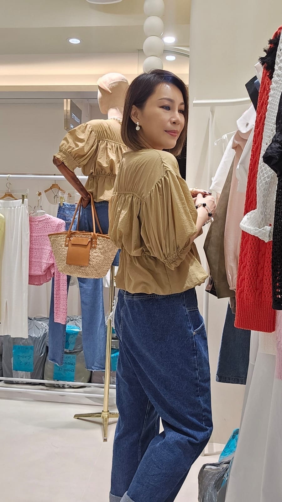 TC47 圓領中袖縮摺上衣