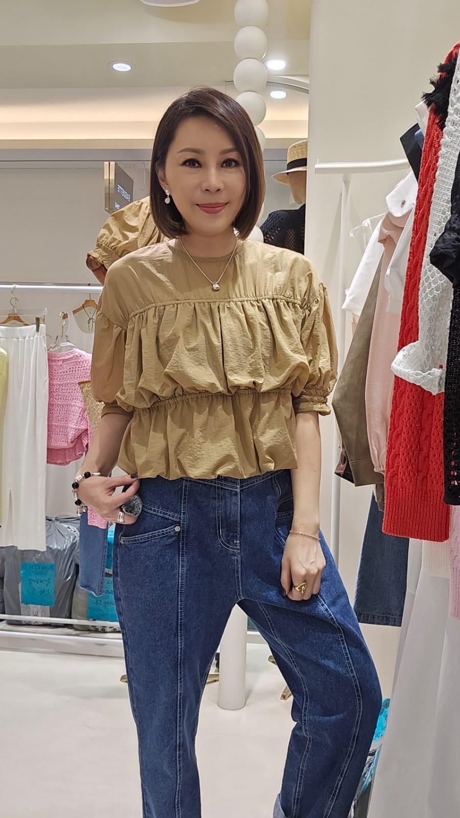 TC47 圓領中袖縮摺上衣