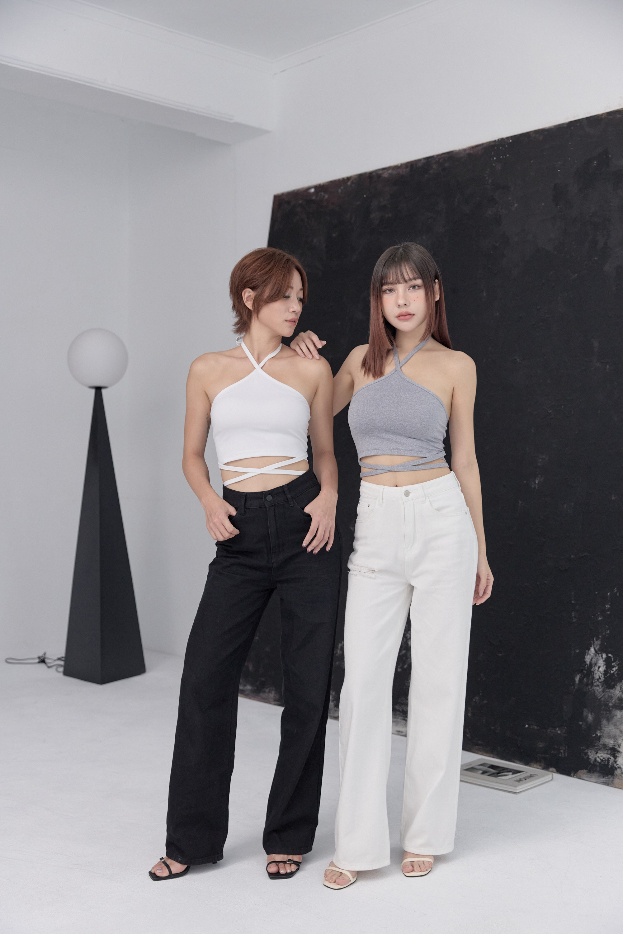 捨不得換長腿直筒白褲