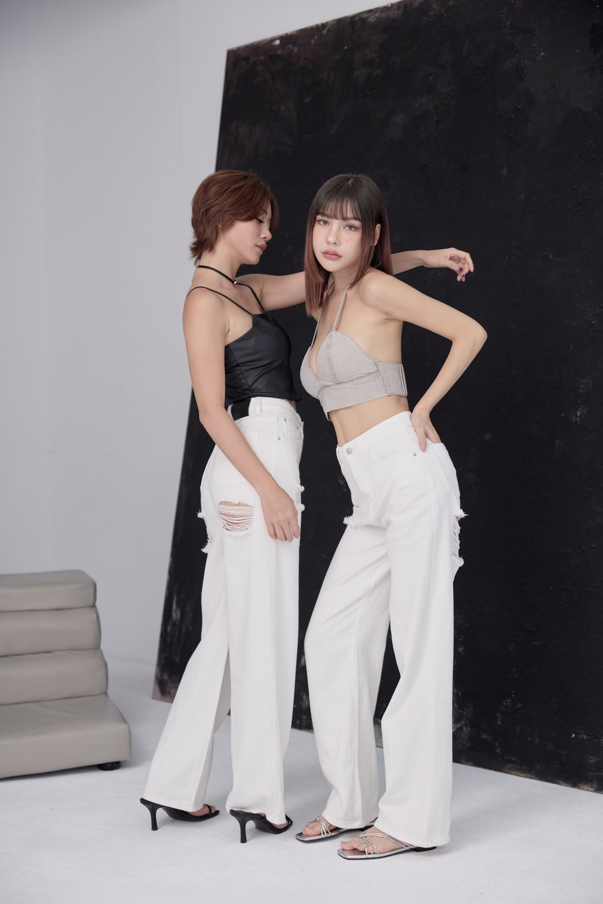 捨不得換長腿直筒白褲