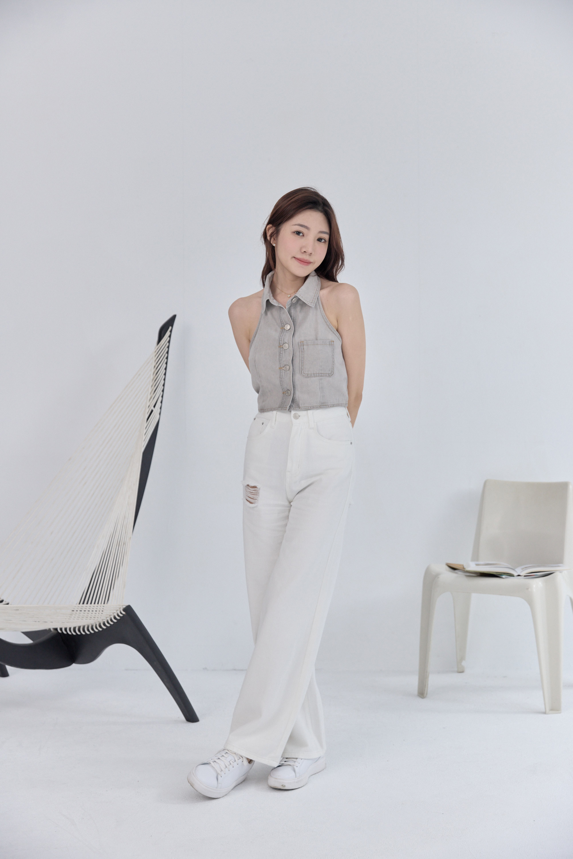 捨不得換長腿直筒白褲