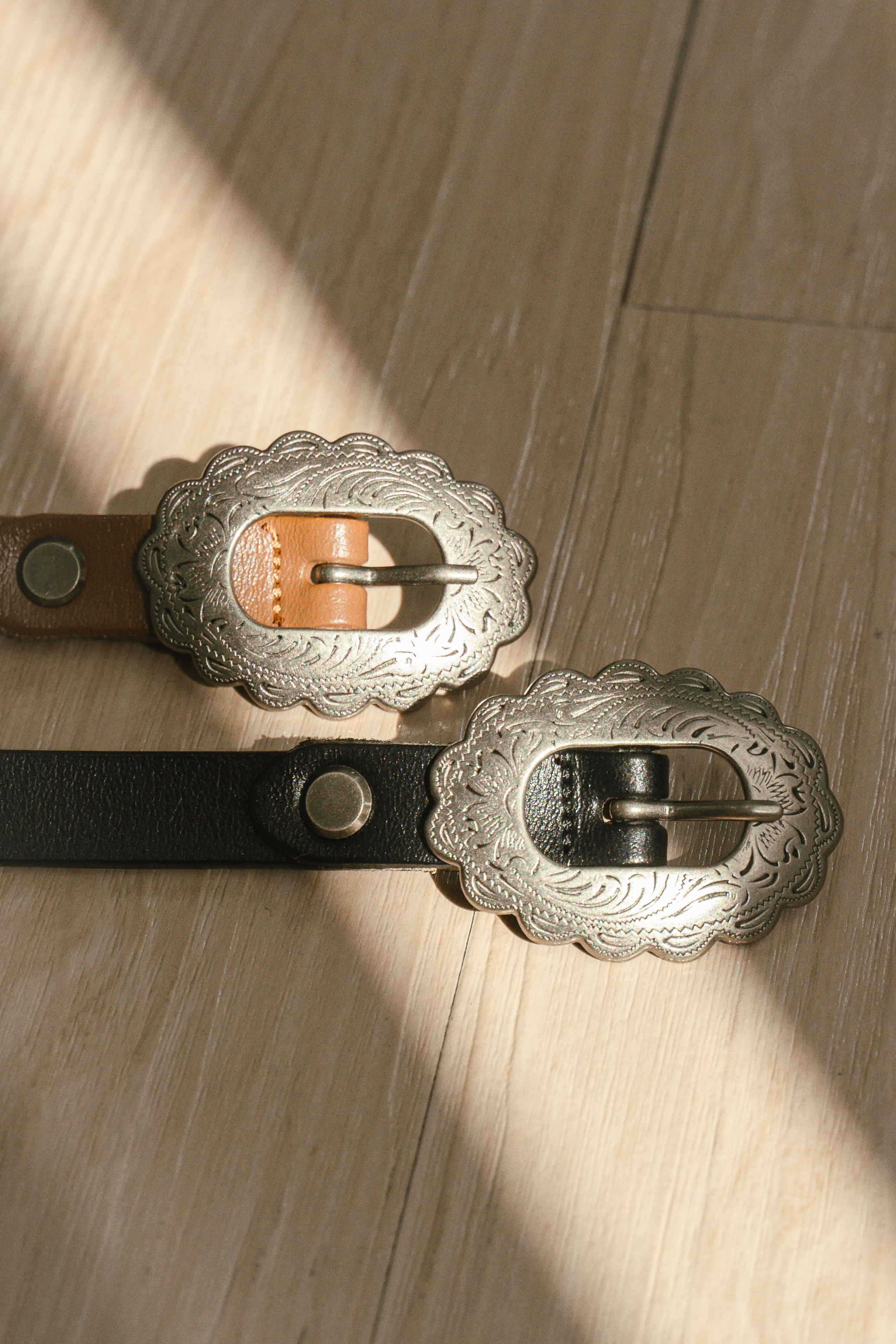 復古花扣幼身皮帶 - 6032