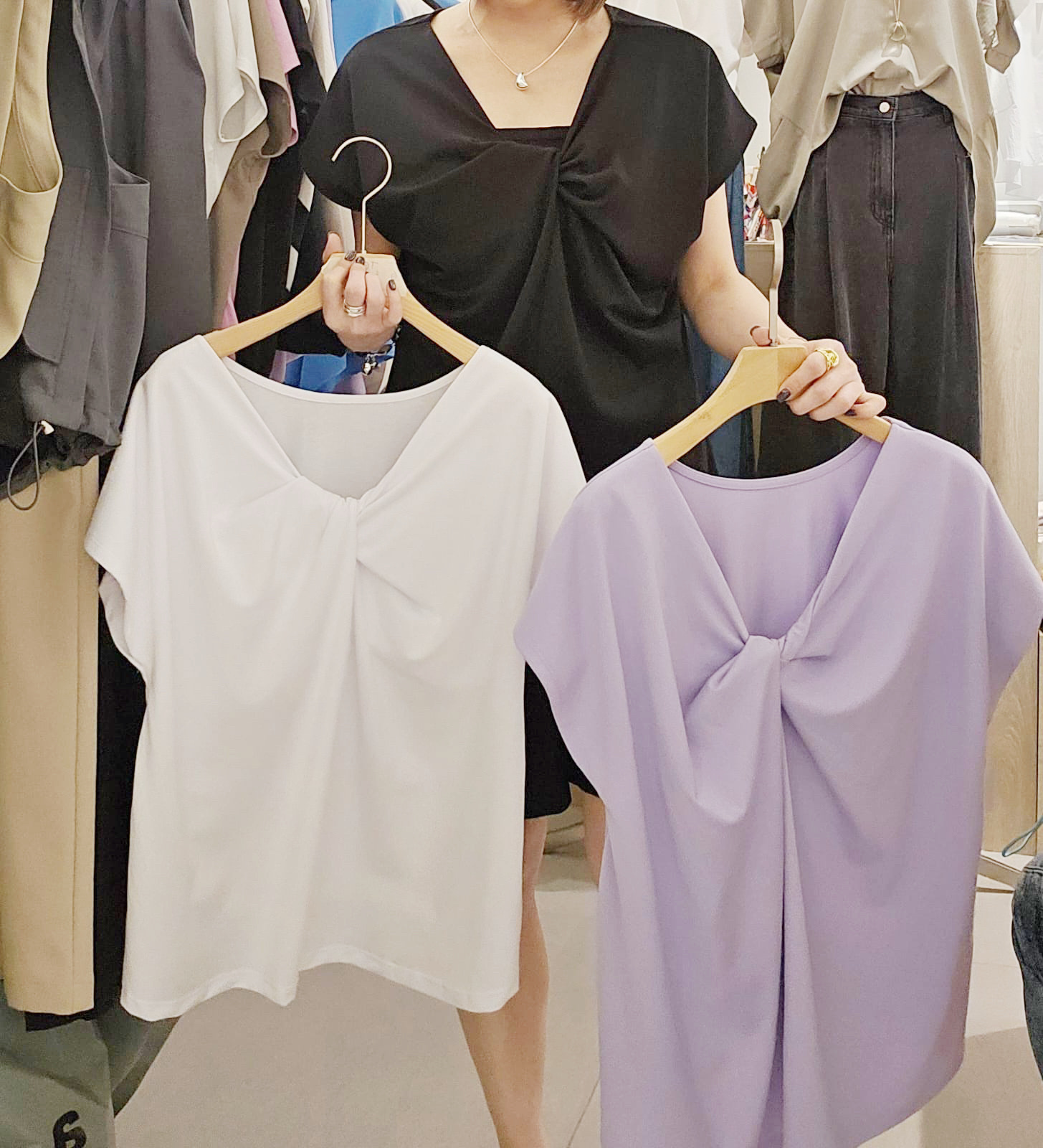 TC56 交叉褶紋上衣