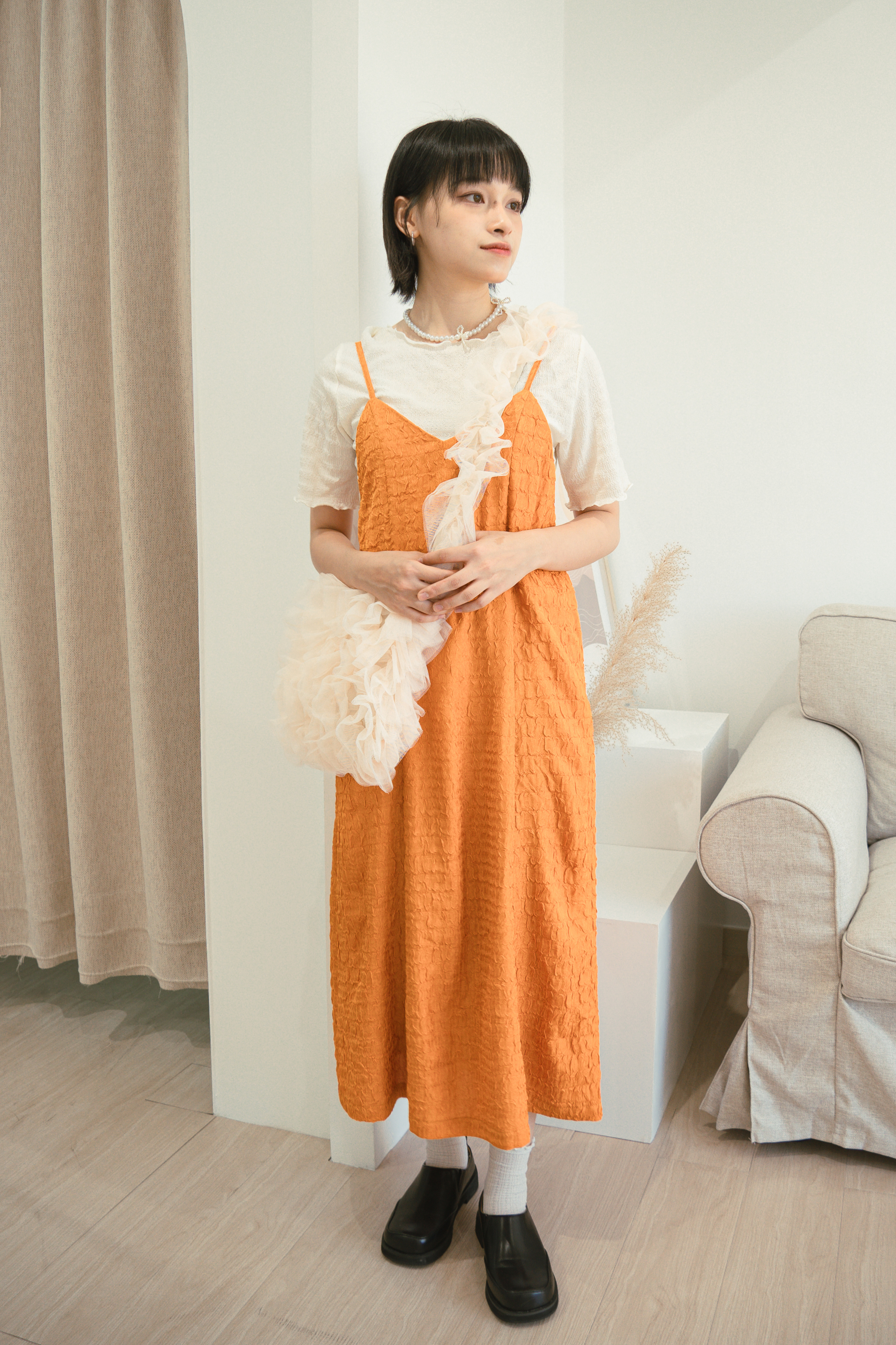 光澤背縷空設計連身裙 - 10244