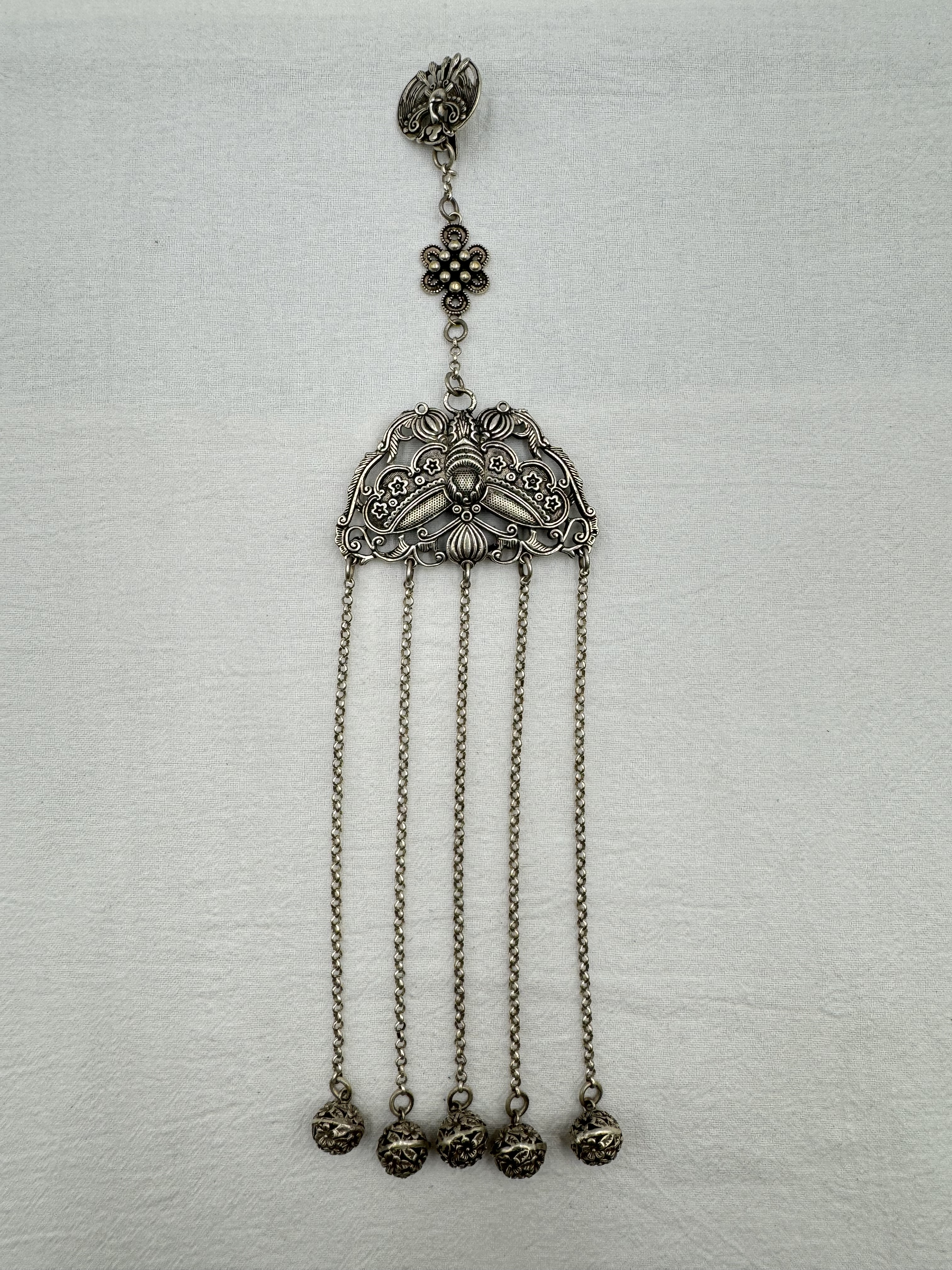 No.12藏銀中國結大蝴蝶鈴鐺鏈條墜飾28cm