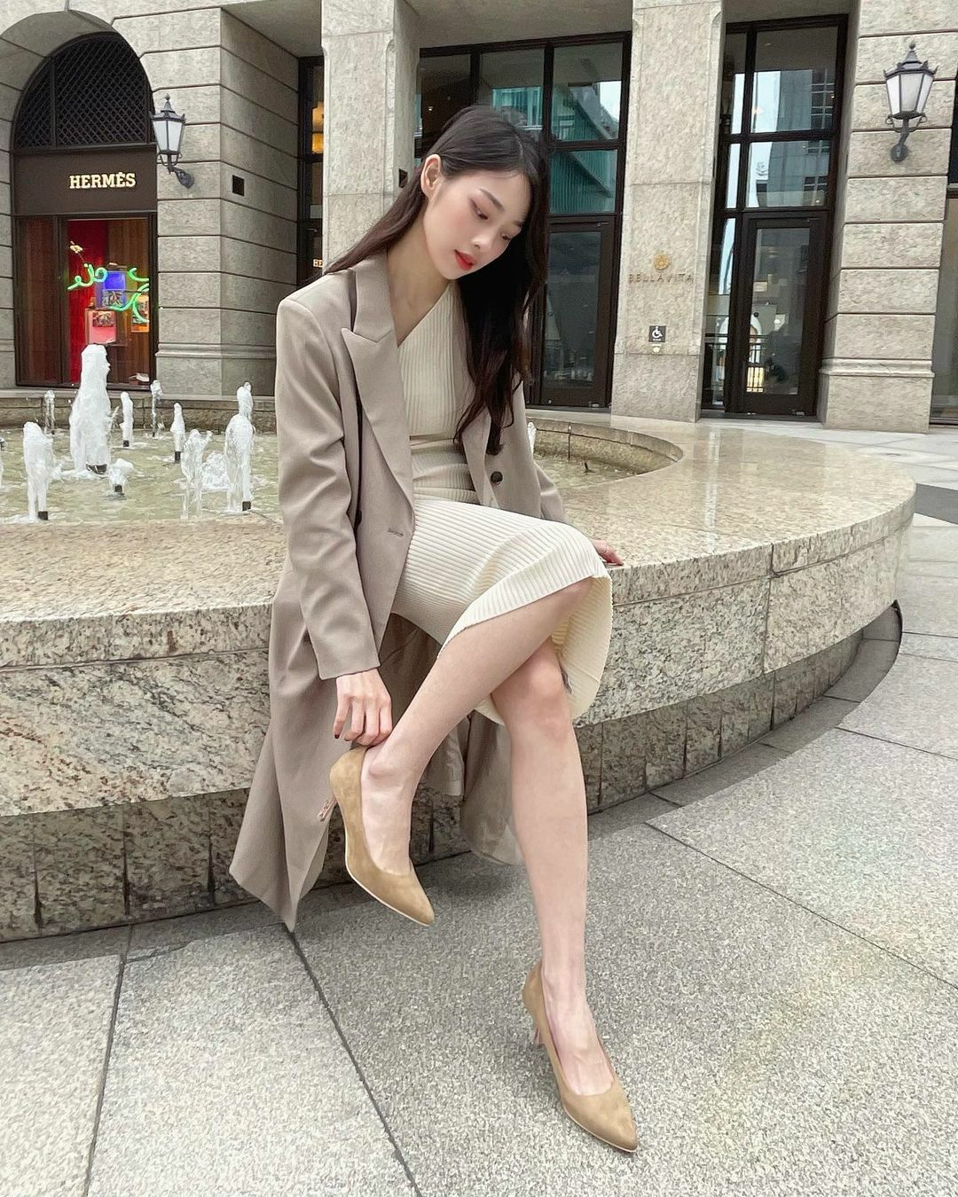 【AmiAmi穿搭分享IG OOTD】模特兒 婚禮必搭 健步如飛人氣尖頭7公分高跟鞋