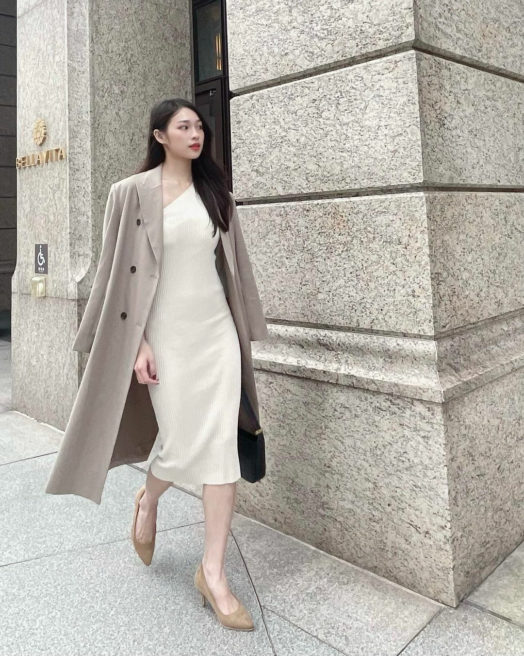 【AmiAmi穿搭分享IG OOTD】模特兒 婚禮必搭 健步如飛人氣尖頭7公分高跟鞋