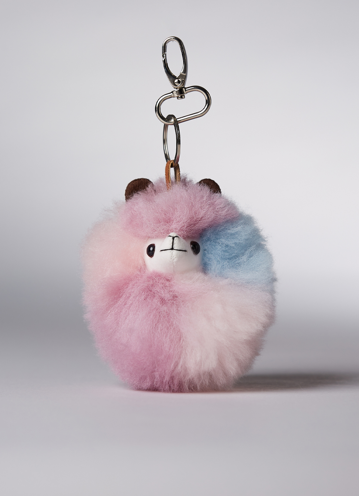 ST.MALO 秘魯工匠手工原生羊駝毛幻彩羊駝鑰匙圈10cm-2386UH-芭蕾舞宴