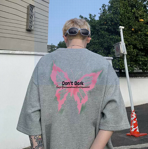 熱推蝴蝶印花t恤（灰色M-2XL）（（下單后聯繫客服確認發貨尺碼）