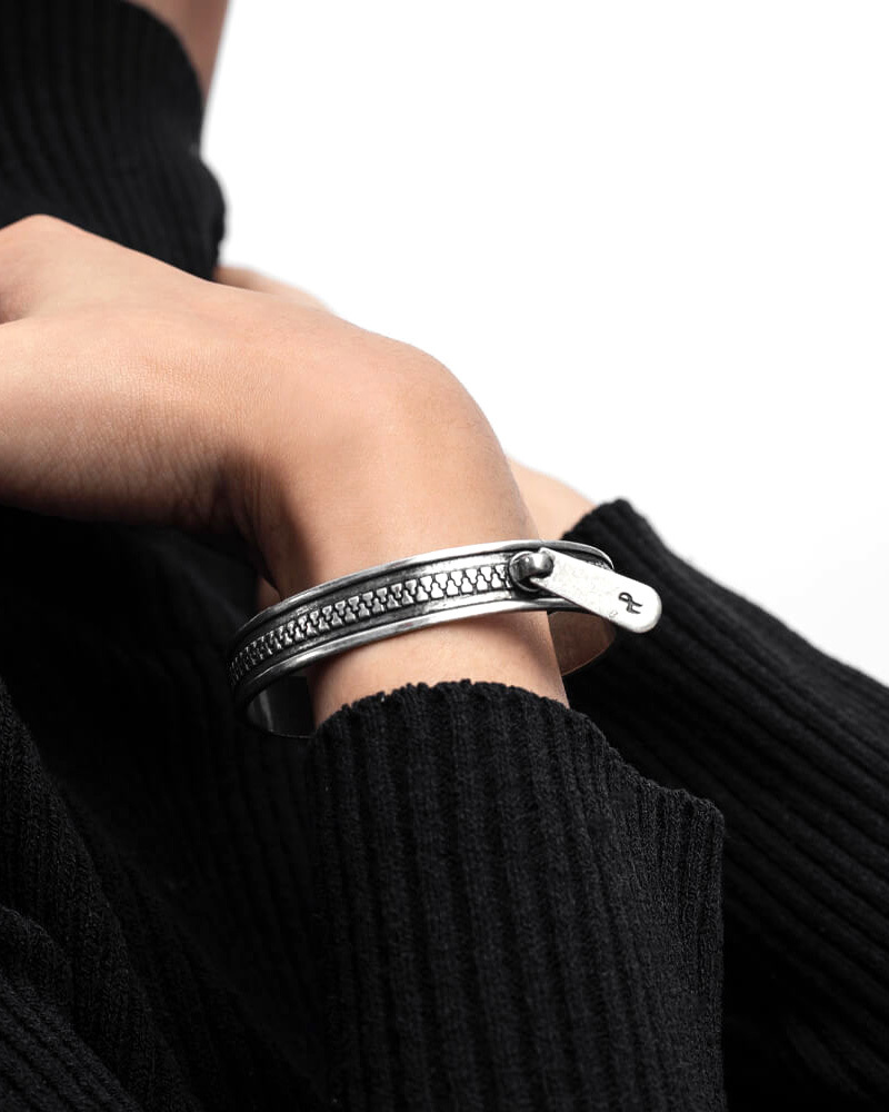 RECOVERY 拉鍊手環（古銀）