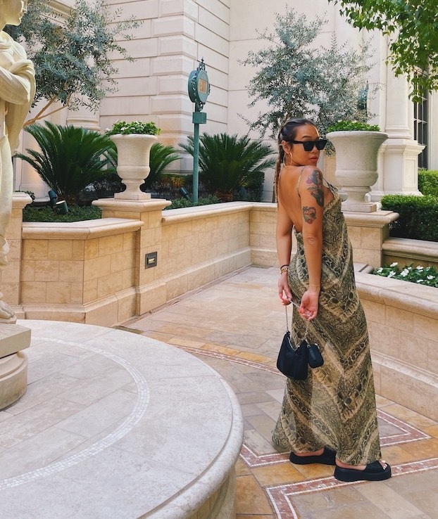 辣蛇紋透視感長洋裝