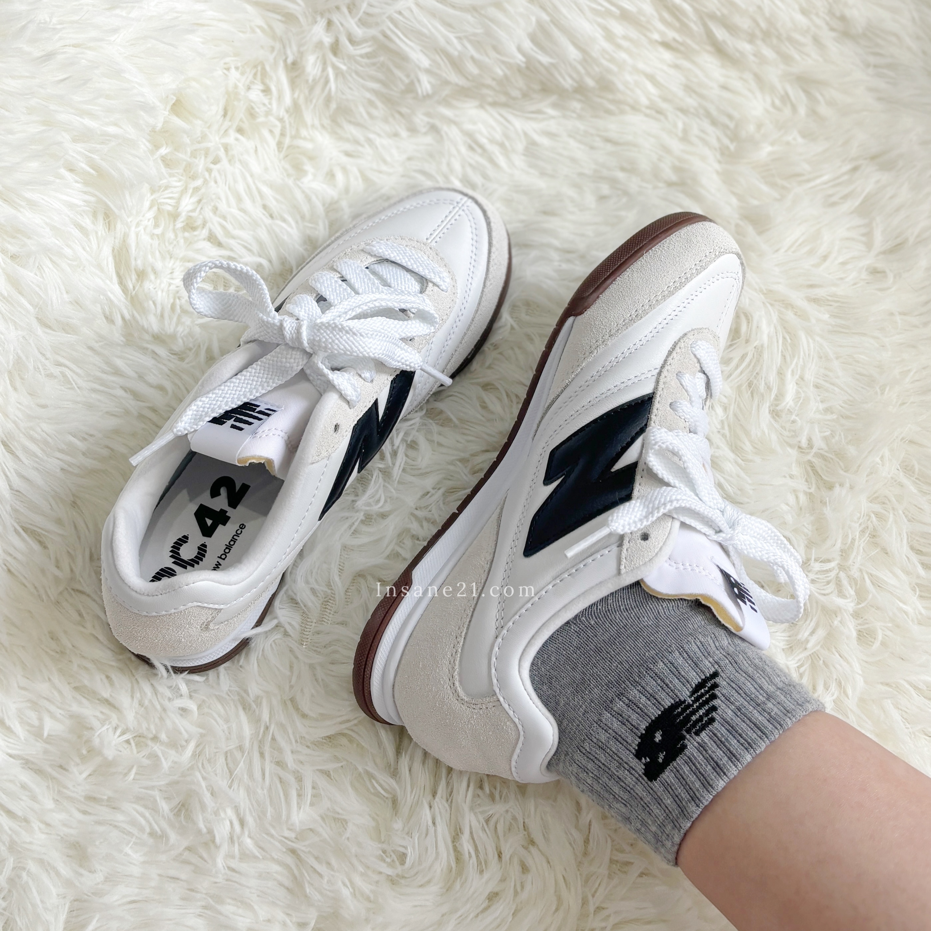 NEW BALANCE NB RC42 中性 百搭 簡約 復古 焦糖底 白色 休閒鞋 URC42LA