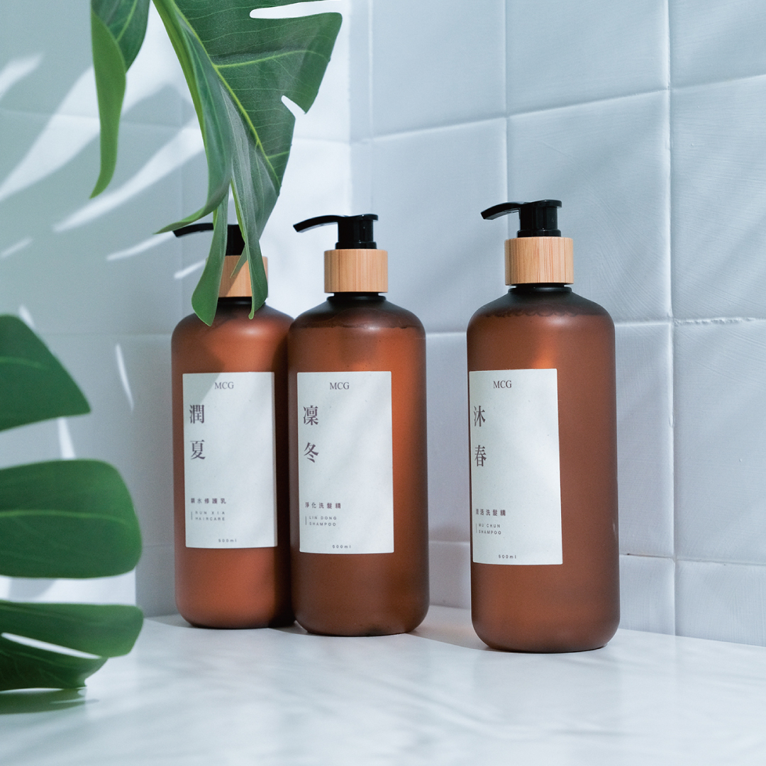 大地根迭洗護系列-控油洗髮精、保濕洗髮精、保濕修護素。