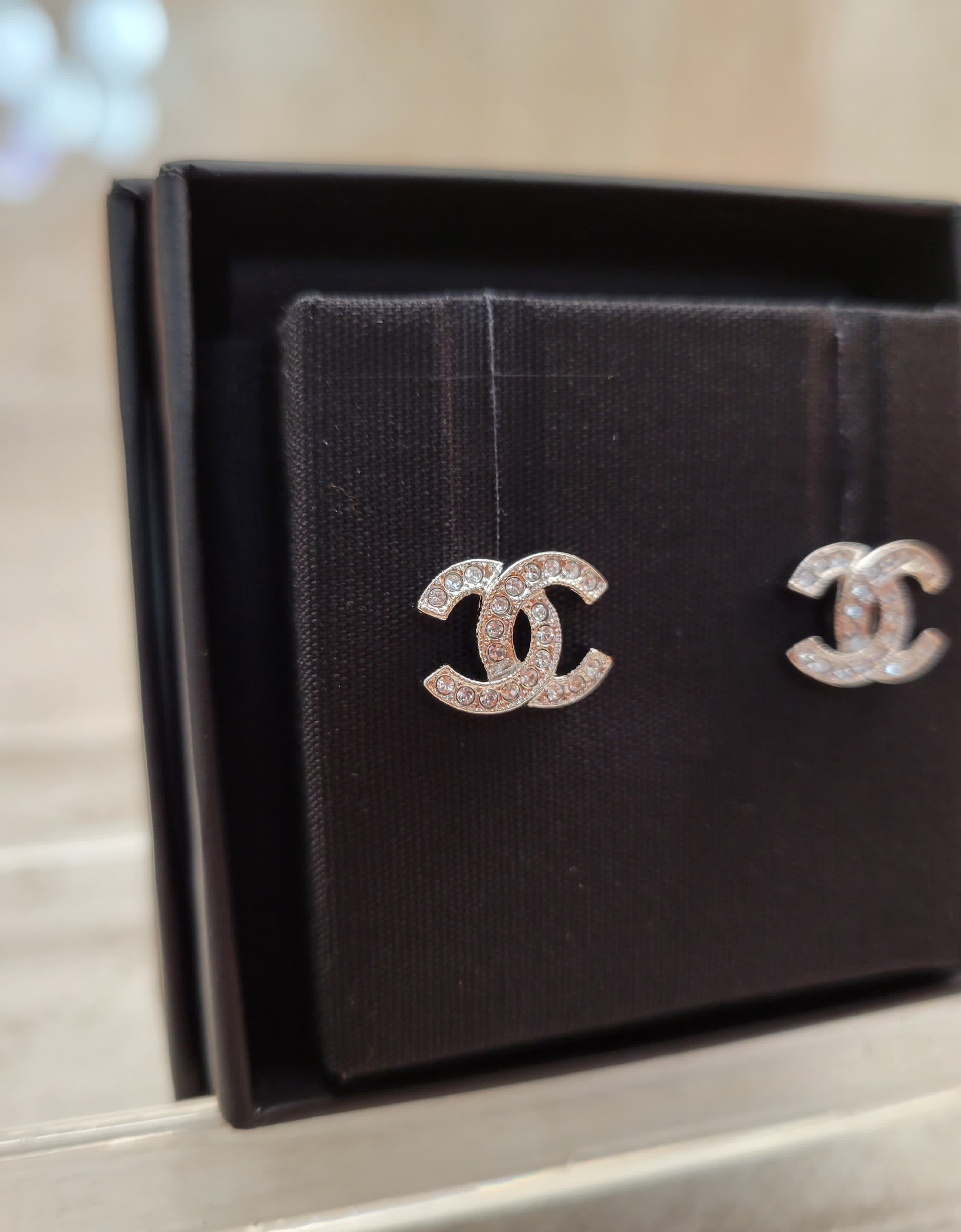 CHANEL ABE100 earrings 1.2CM SILVER /WHITE CRYSTAL 銀色白水鑽