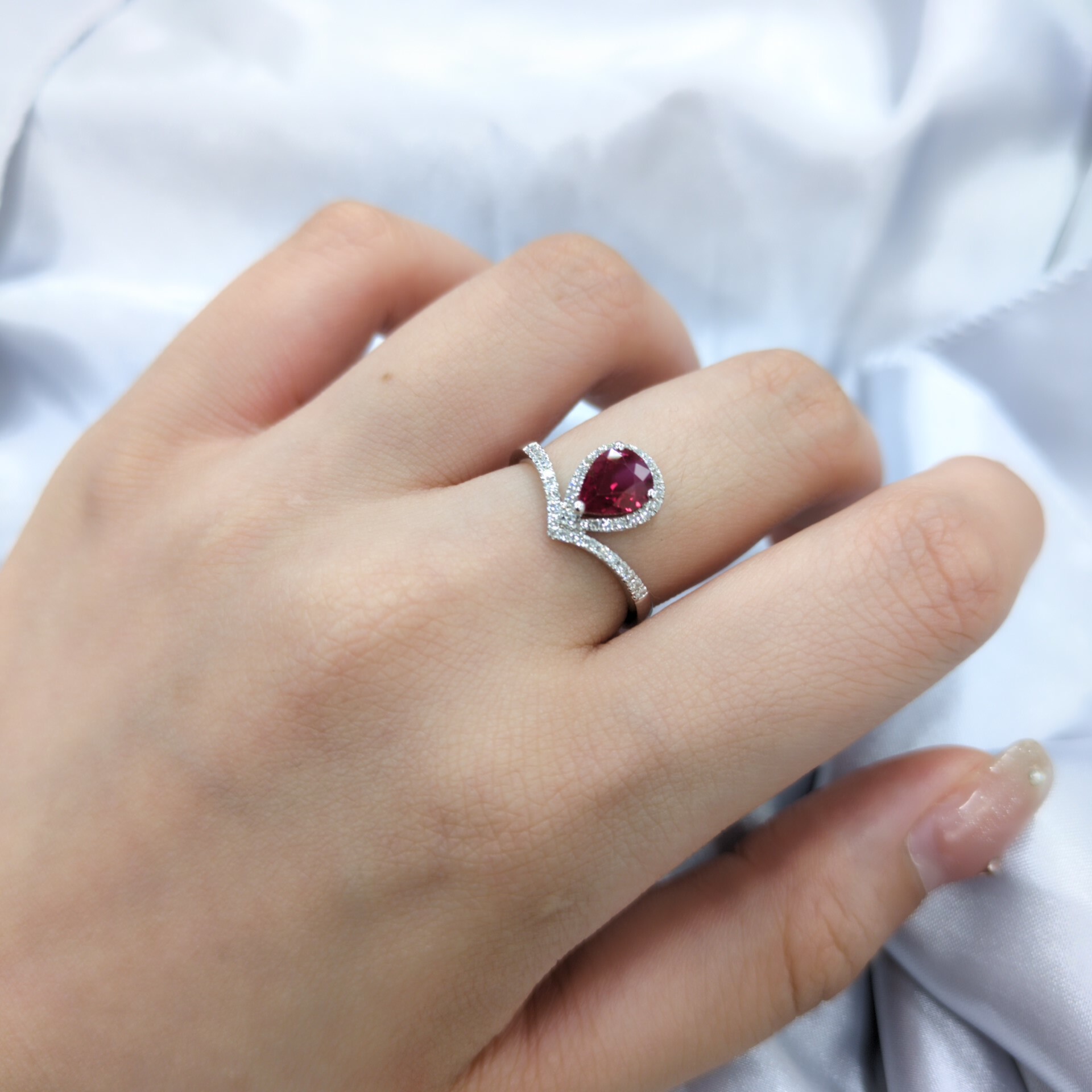 18K White Gold 1.00ct Ruby and Diamond Ring