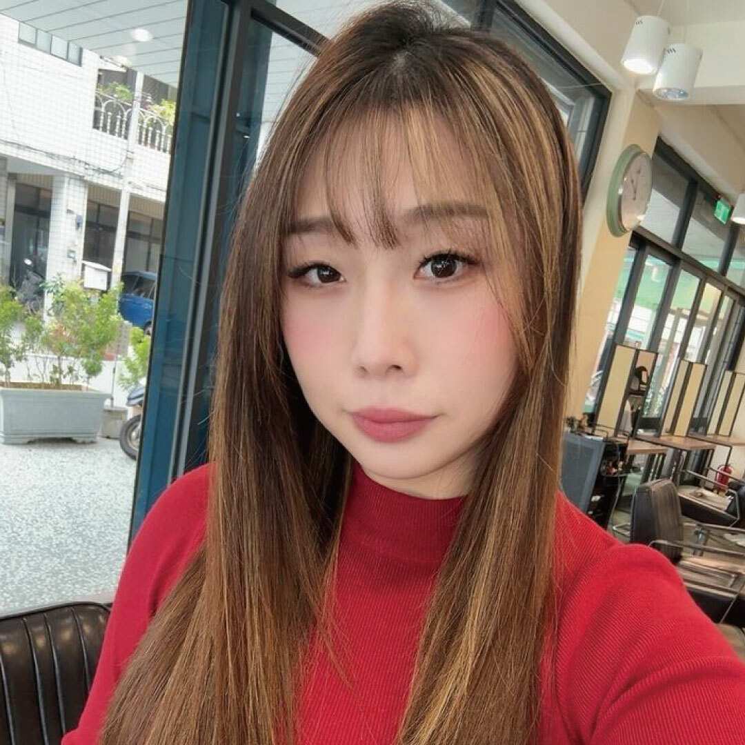 苗栗髮廊推薦美髮設計師Angle