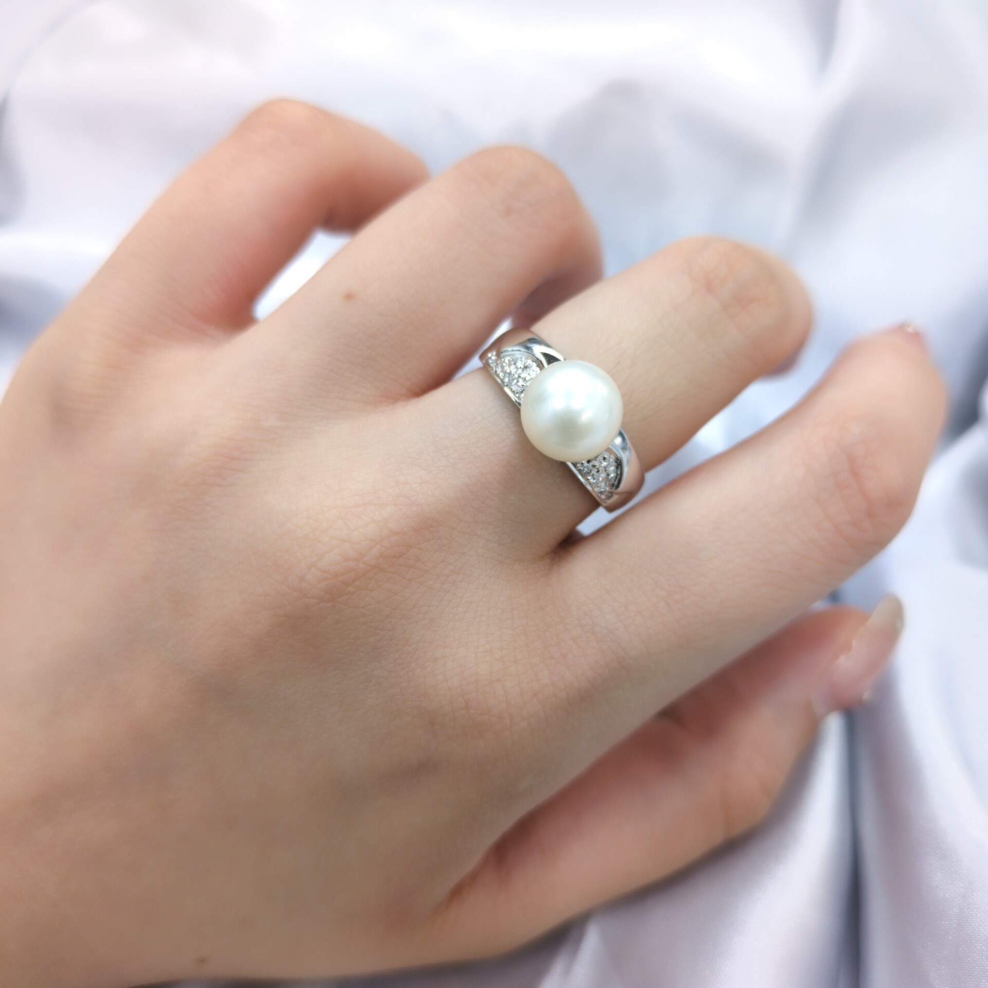 全新14K白金8份鑽石珍珠戒指