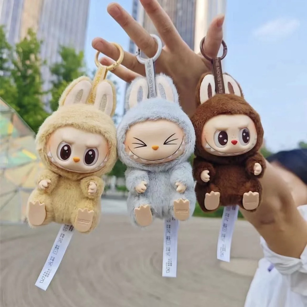 <官方正版授權>The Monsters LABUBU 坐坐派對 鑰匙圈娃娃 泡泡瑪特 盲盒